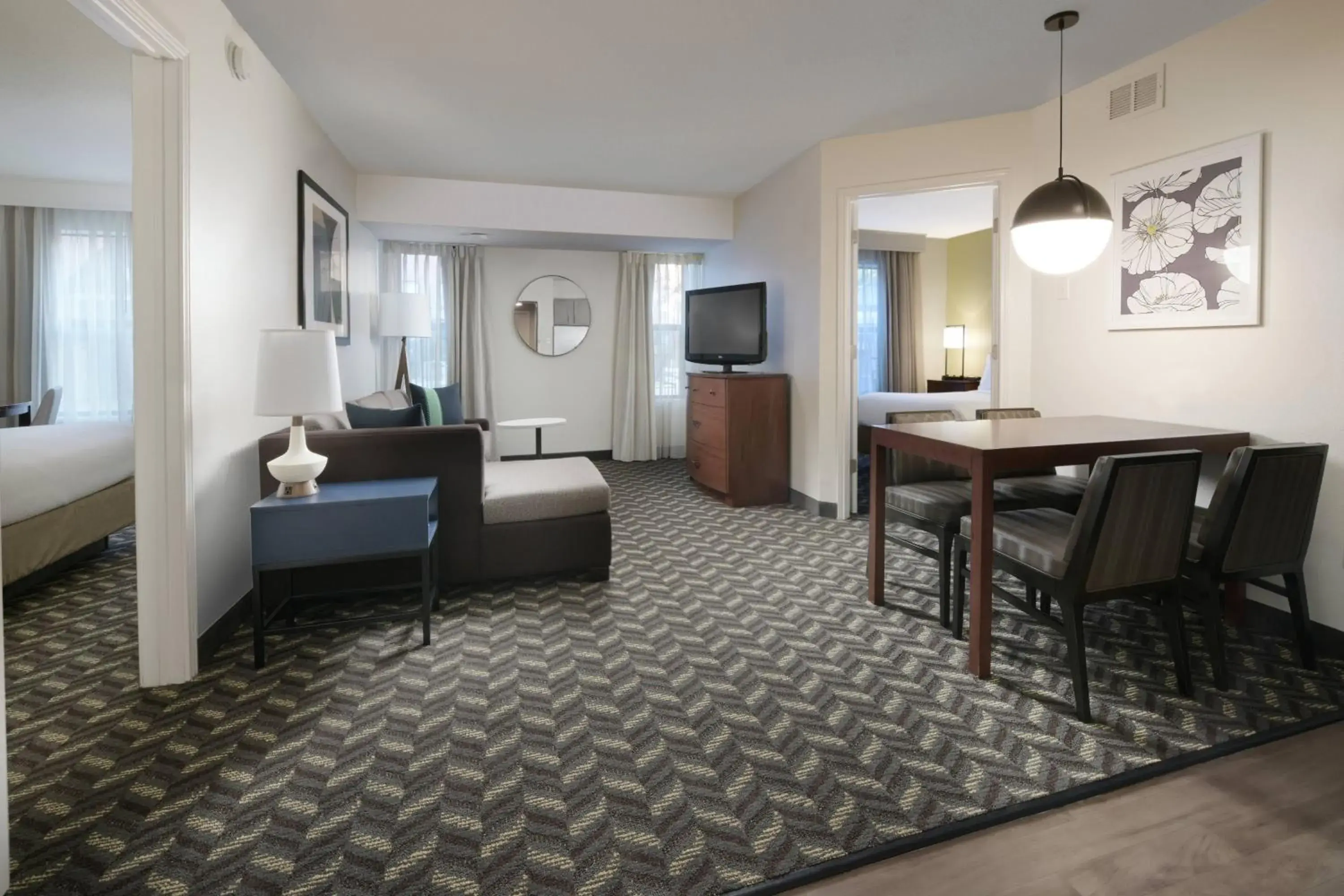 Two-Bedroom Suite in Residence Inn Dallas Addison/Quorum Drive Two-Bedroom Suite in Residence Inn Dallas Addison/Quorum Drive