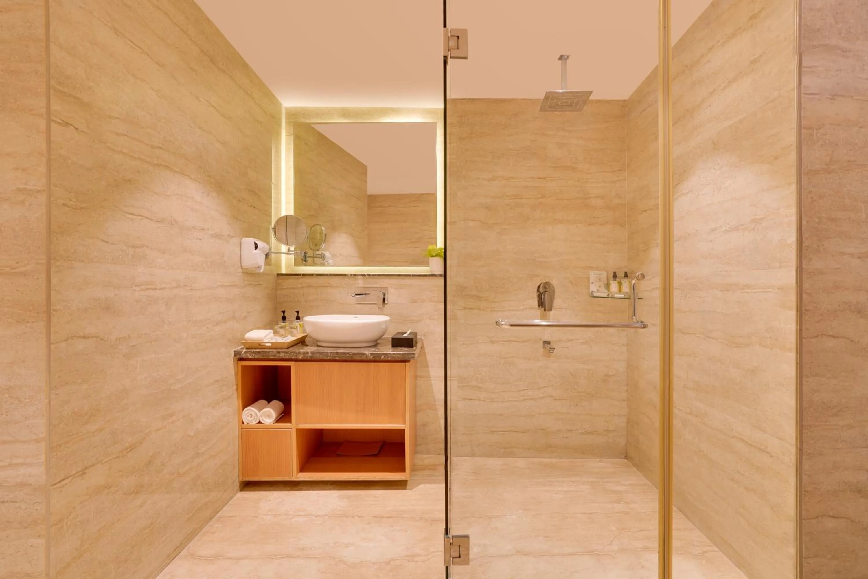 Bathroom in Lemon Tree Resort, Mussoorie