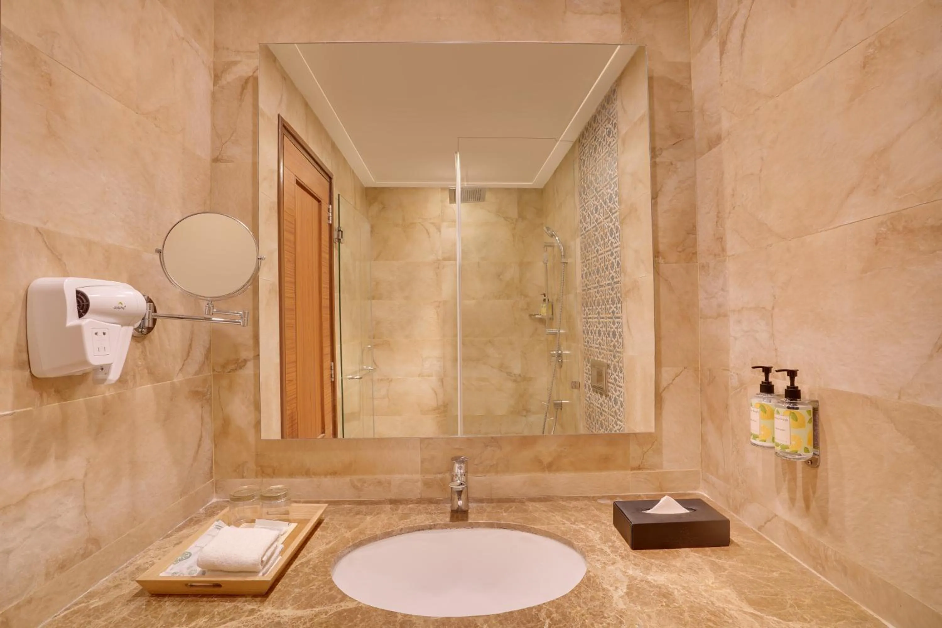 Bathroom in Lemon Tree Resort, Mussoorie