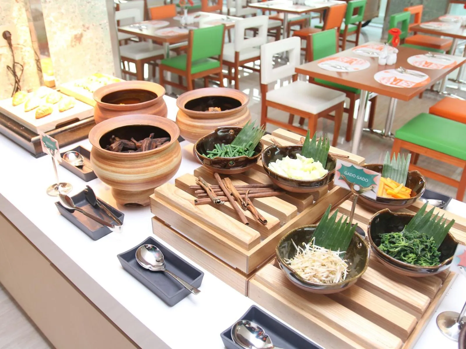 Restaurant/places to eat in HARRIS Hotel Sentraland