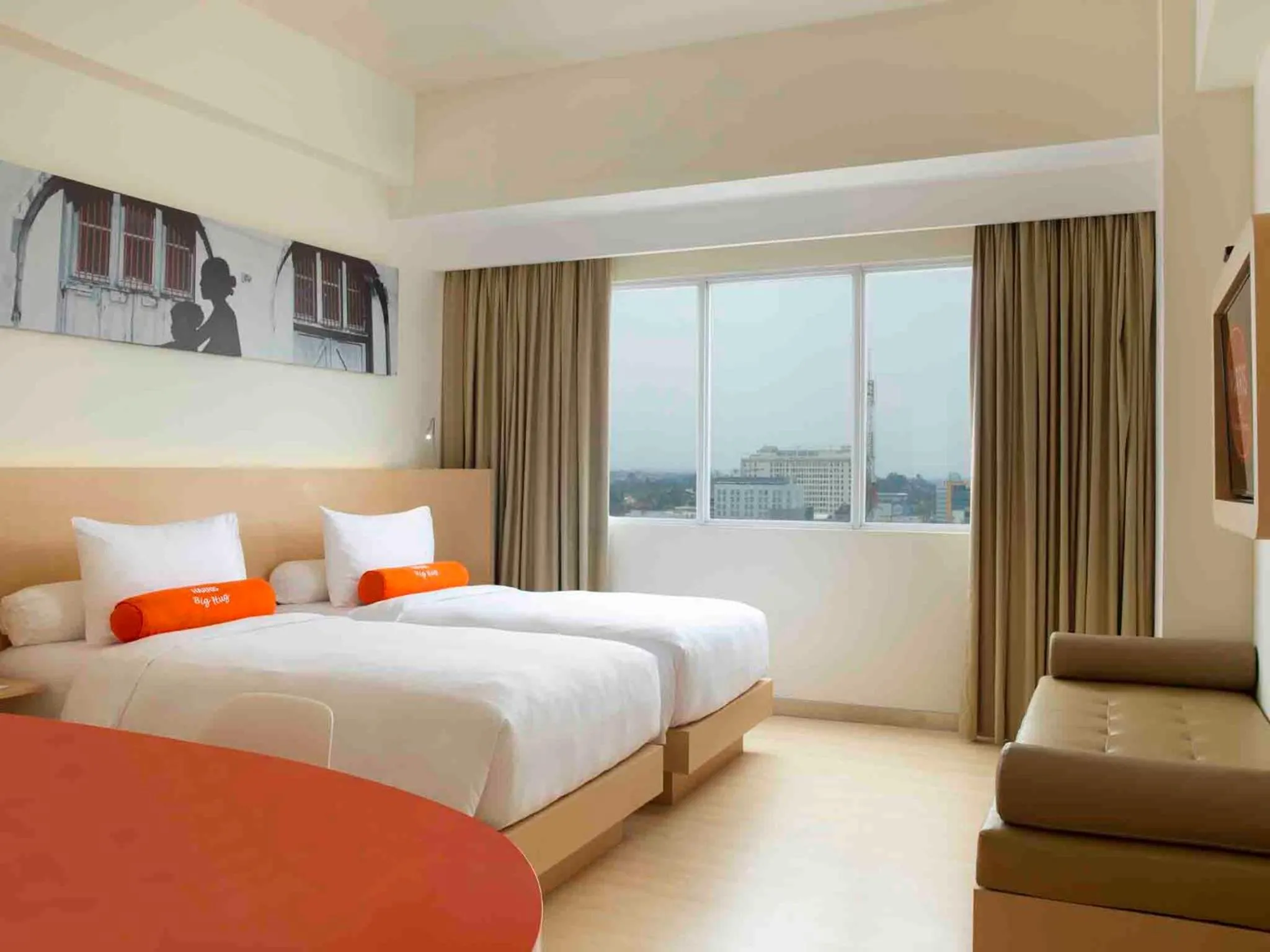 Bed in HARRIS Hotel Sentraland