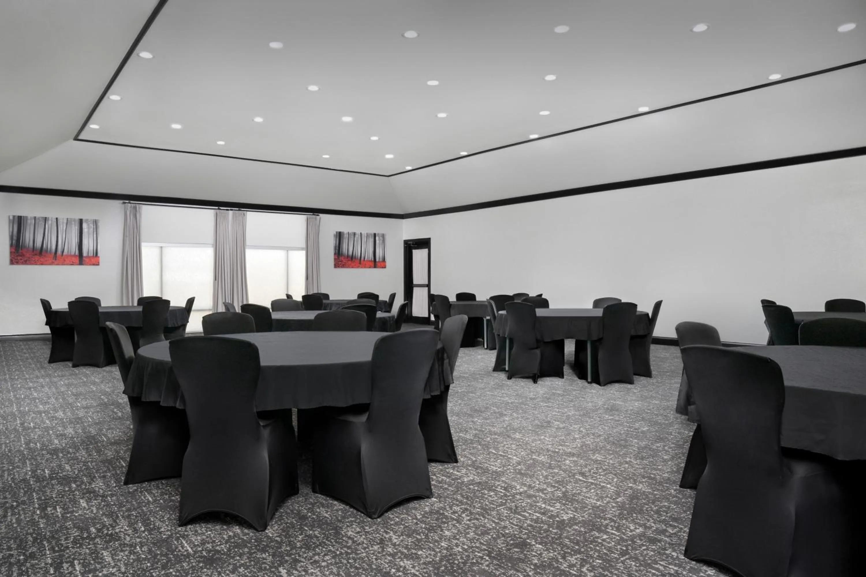 Meeting/conference room in TownePlace Suites Dallas DeSoto
