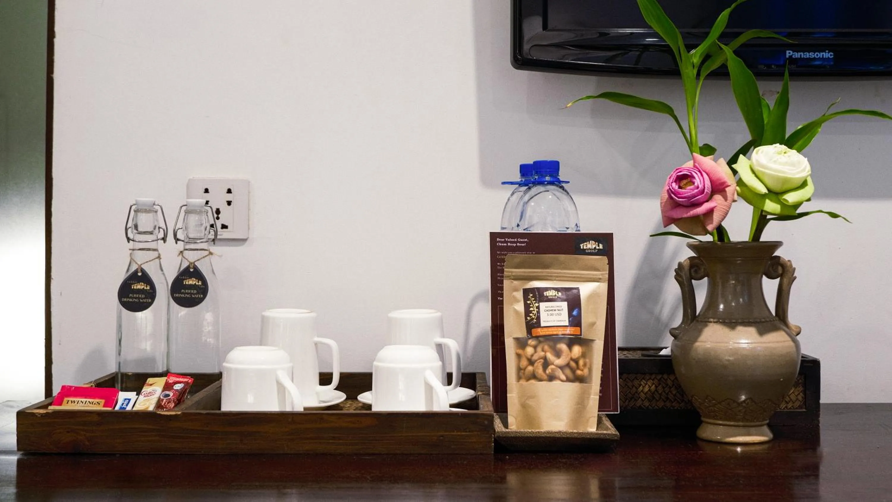Coffee/tea facilities in Golden Temple Villa