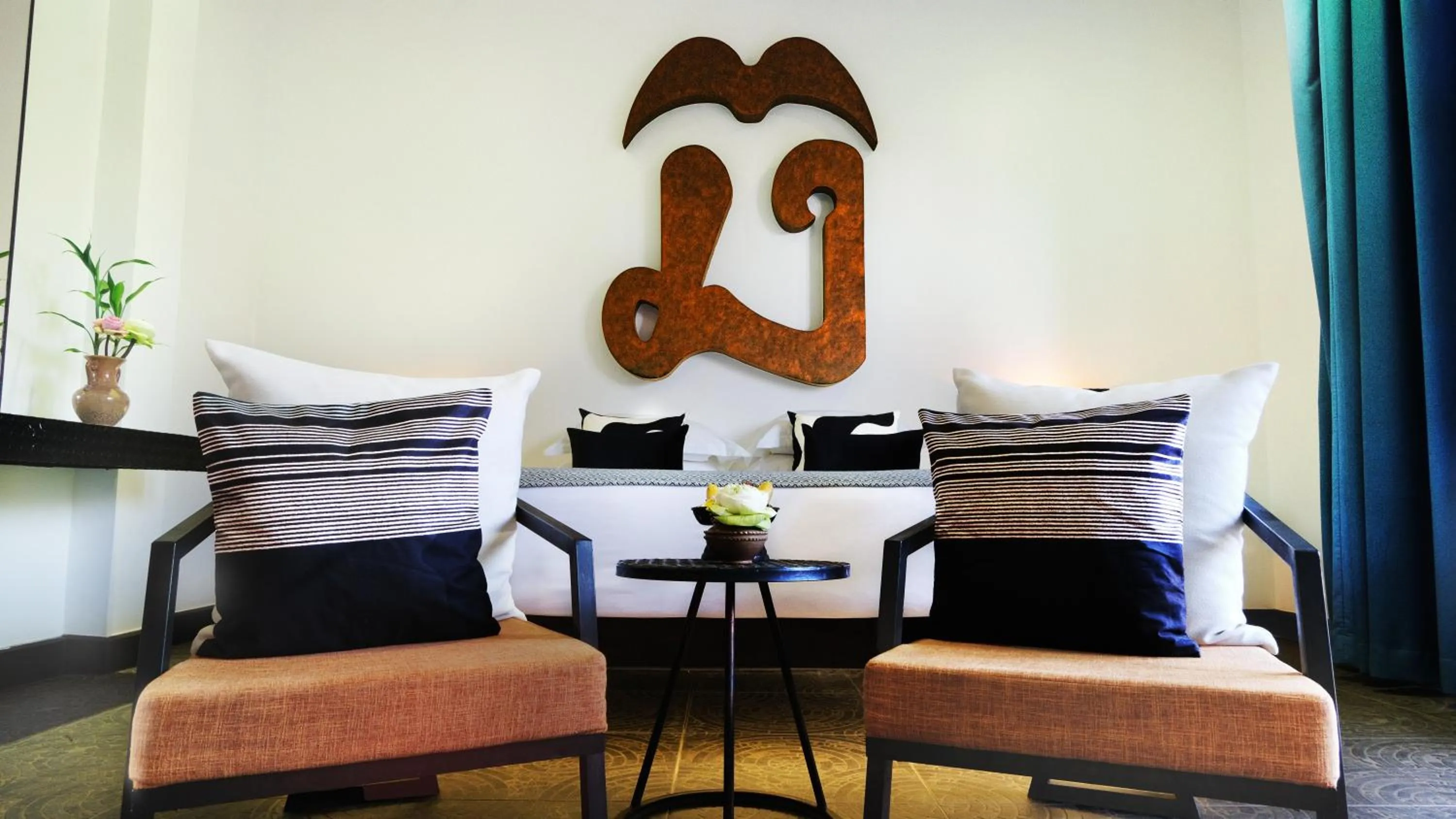 Bed in Golden Temple Villa