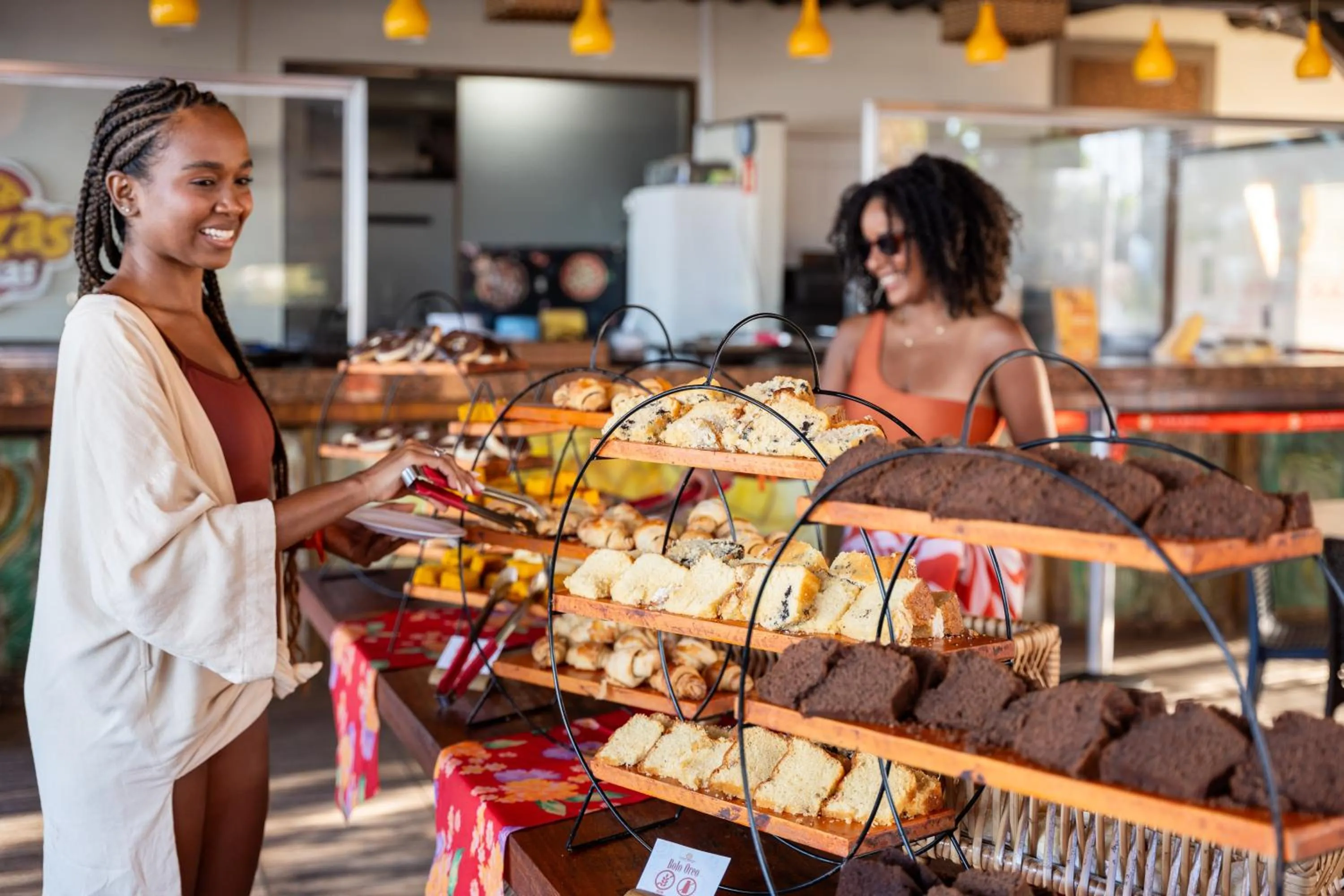 People in Cana Brava All Inclusive Resort