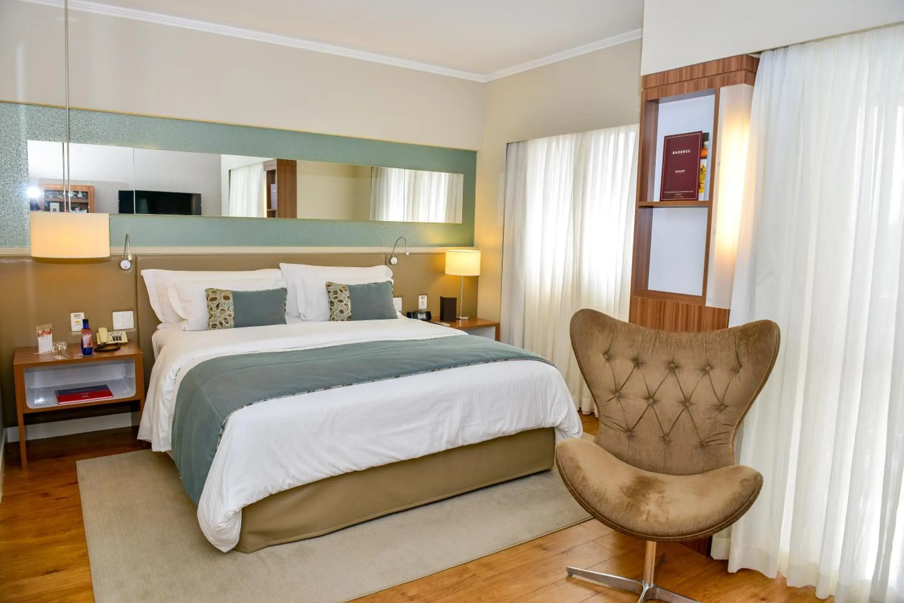 Business Class Queen Room in Clarion Faria Lima Business Class Queen Room in Clarion Faria Lima