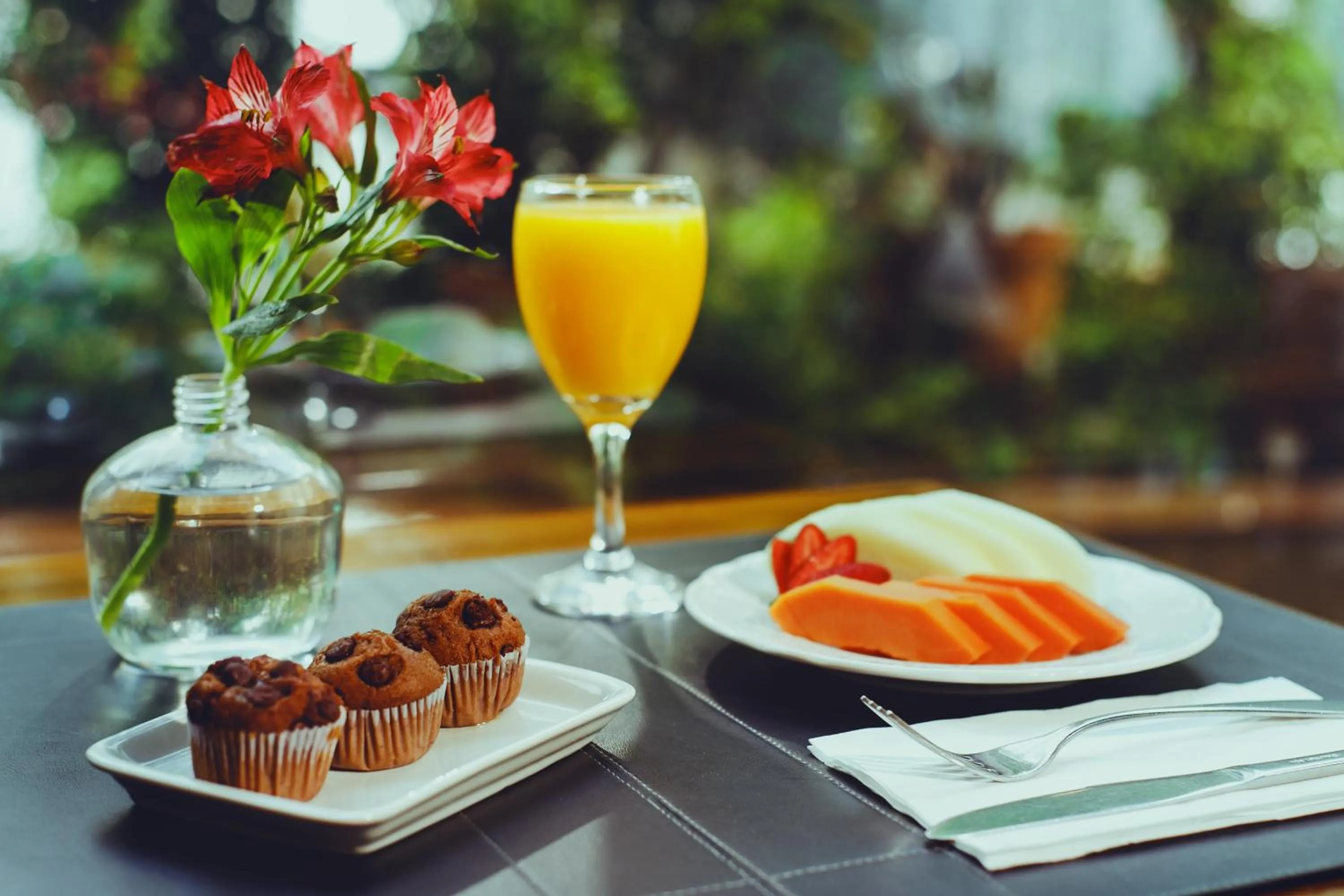 Food and drinks in Clarion Faria Lima