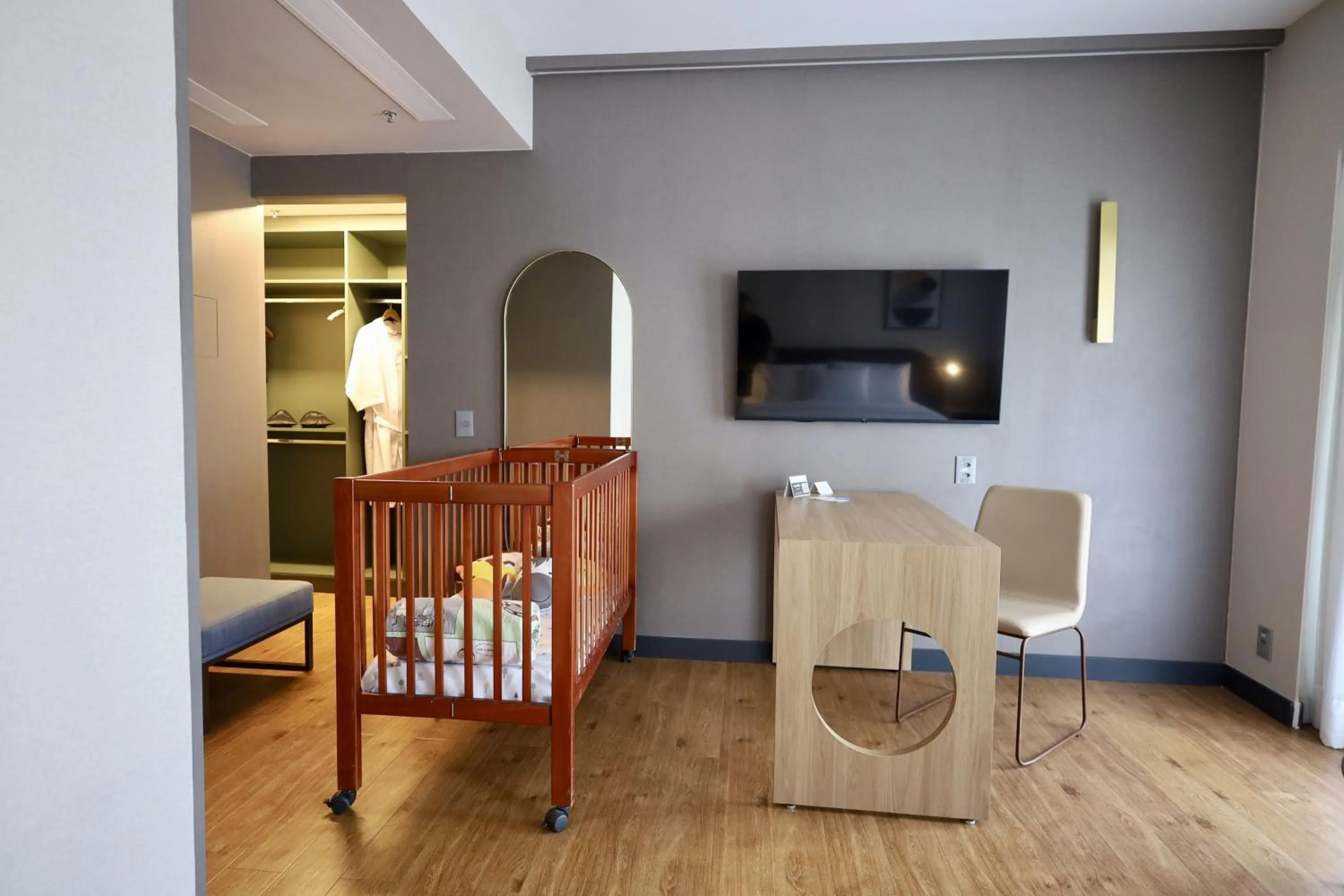 cot in Clarion Faria Lima