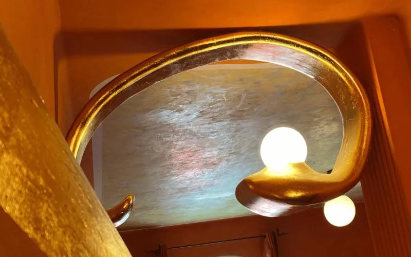 Decorative detail in Backstage Hotel