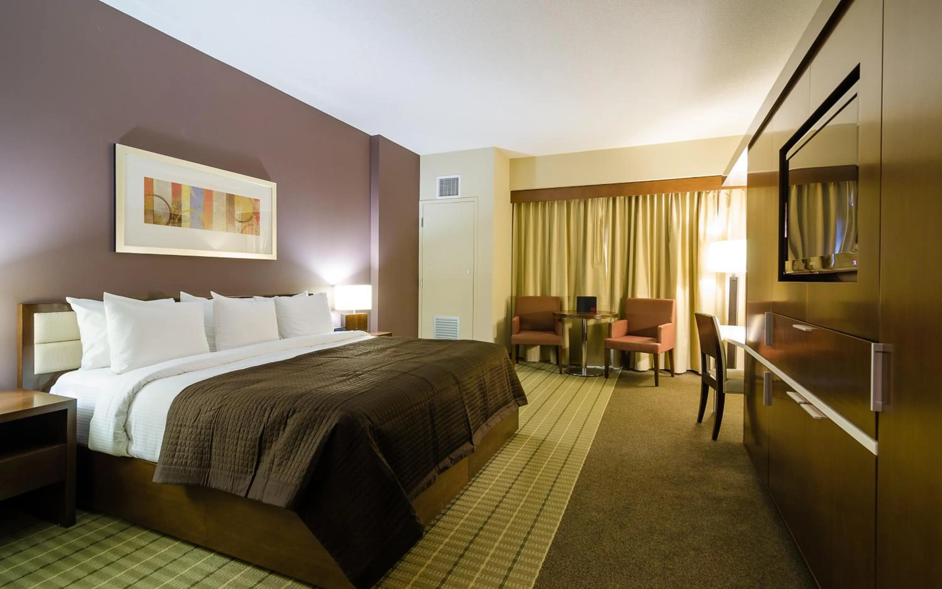 Photo of the whole room, Bed in Hotel Casino New Nouveau Brunswick