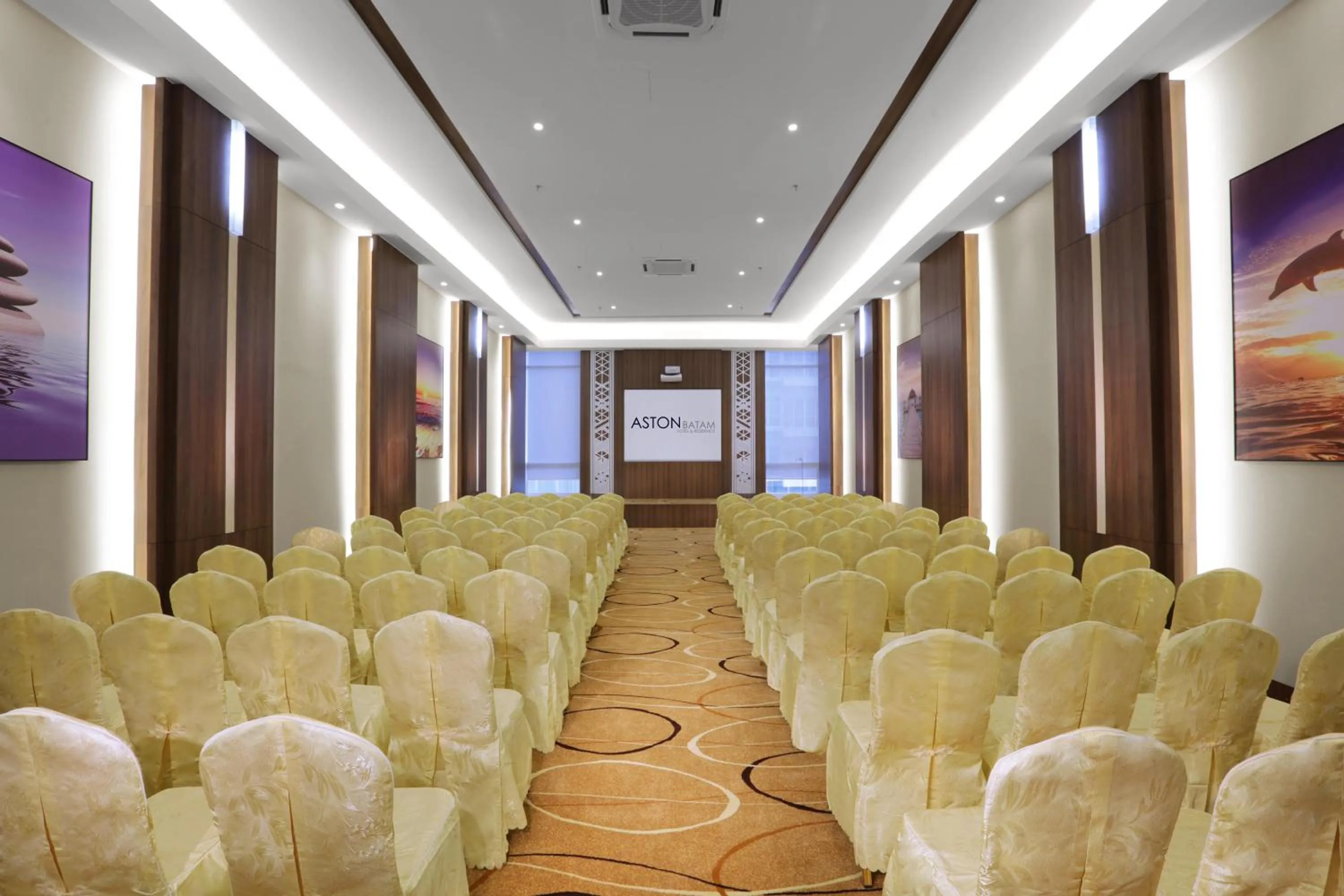 Business facilities in Aston Batam Hotel & Residence