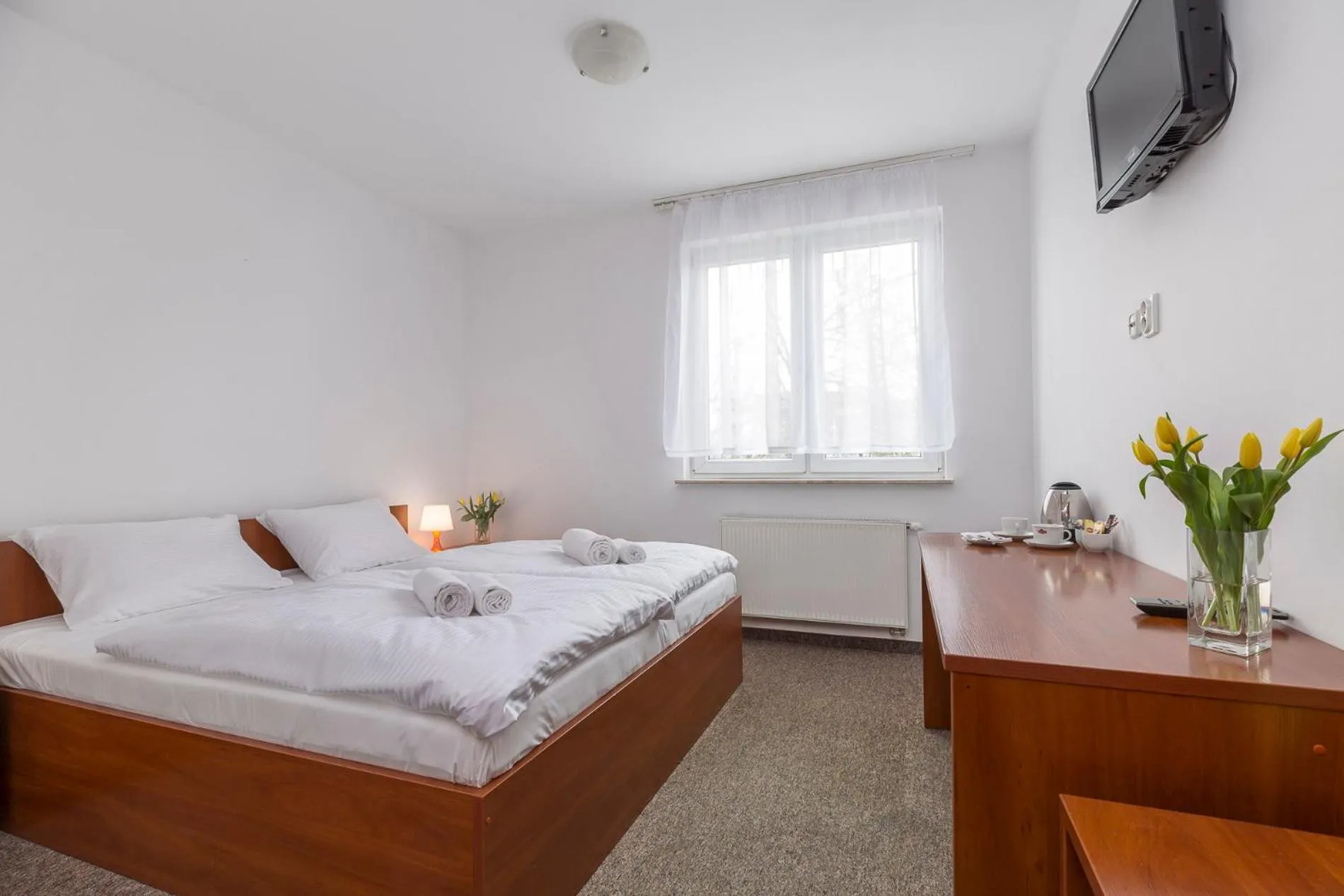 Bed in EndHotel Bielany Wroclawskie