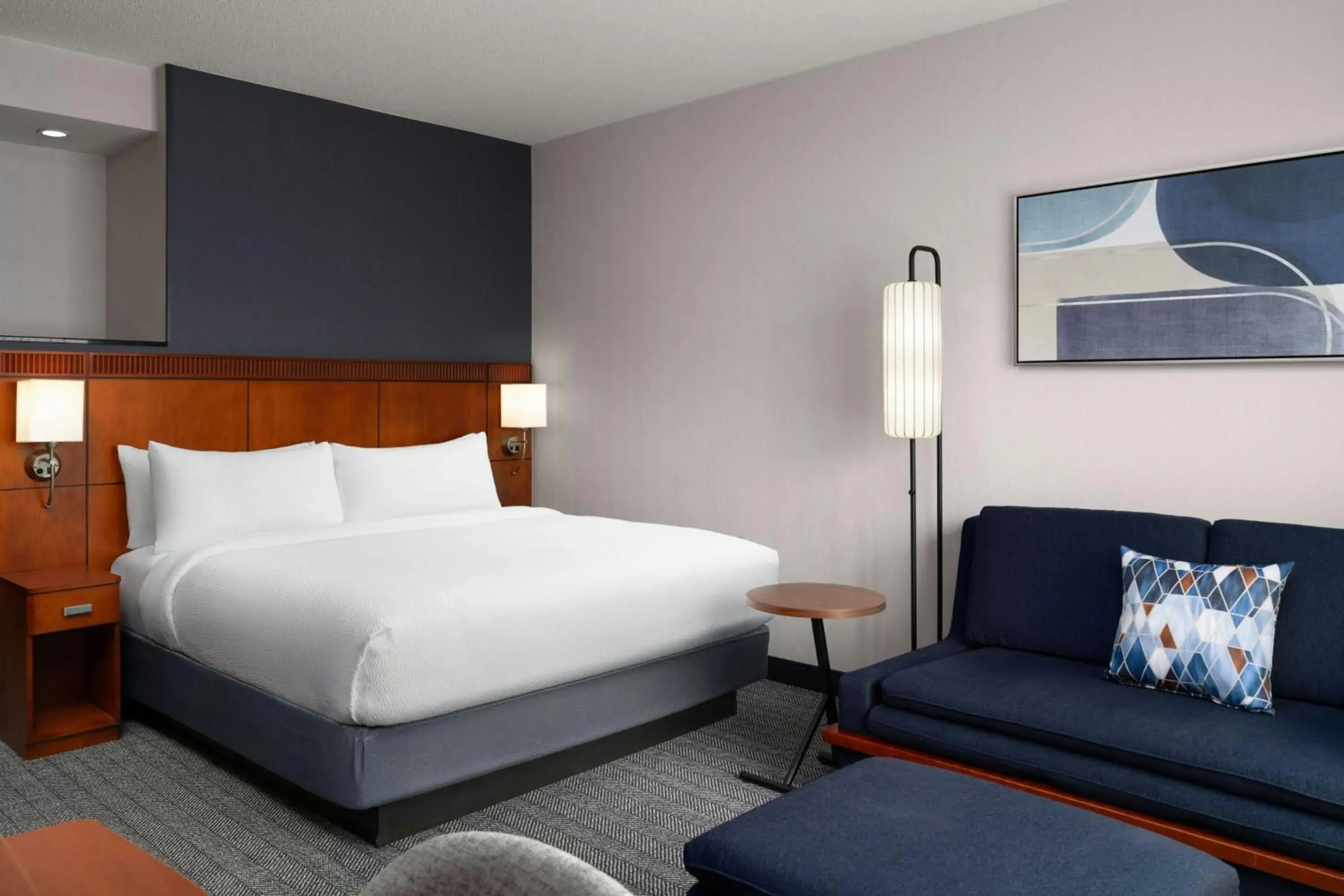 King Room with View in Courtyard Dayton-University of Dayton King Room with View in Courtyard Dayton-University of Dayton