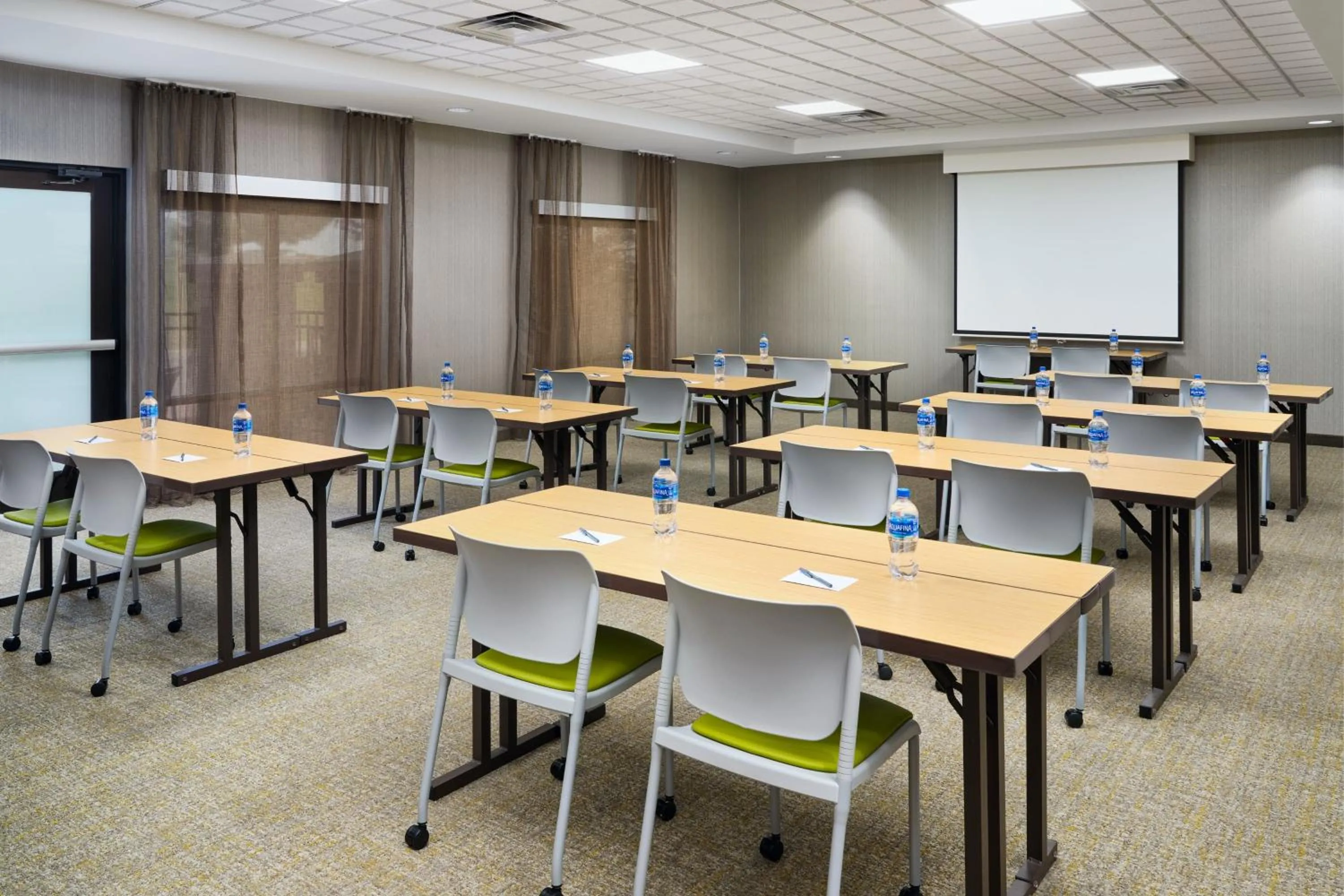Meeting/conference room in SpringHill Suites Boulder Longmont