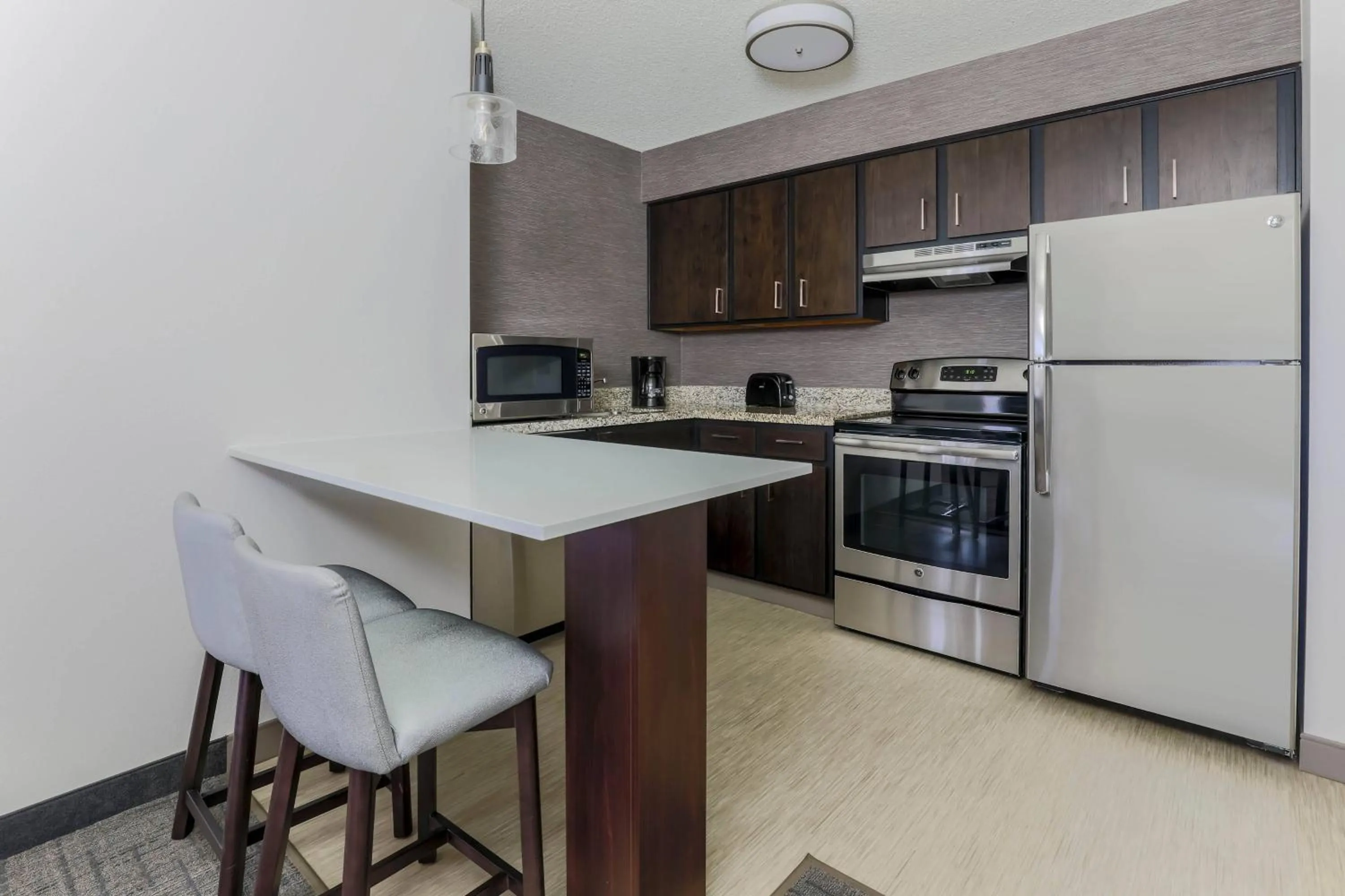 Kitchen or kitchenette in Residence Inn by Marriott Denver Golden/Red Rocks