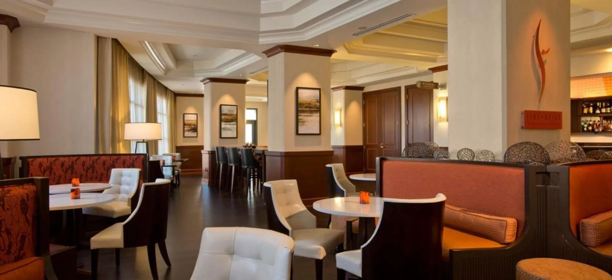 Restaurant/places to eat in Denver Airport Marriott at Gateway Park