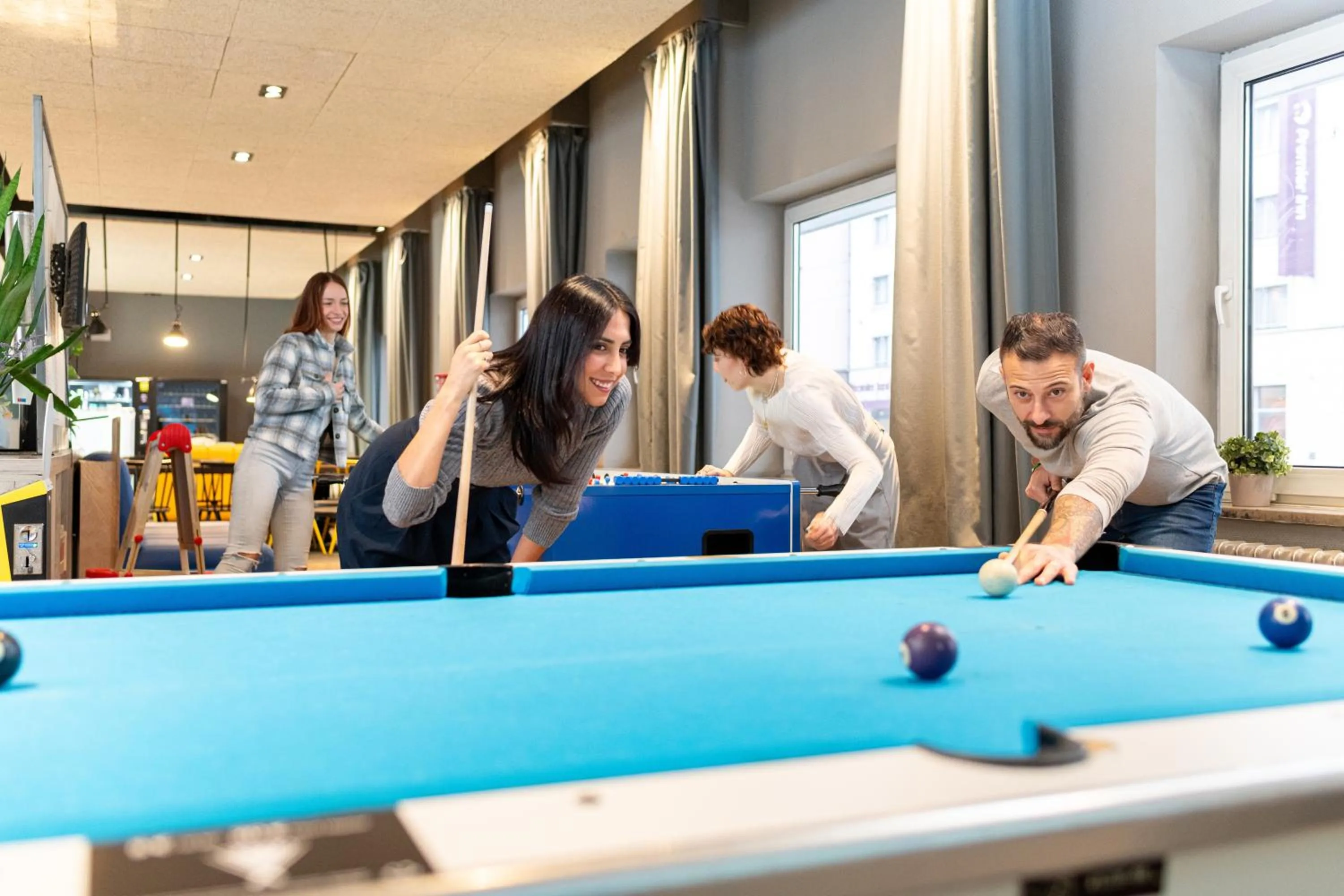 Billiard in a&o Nürnberg Hauptbahnhof