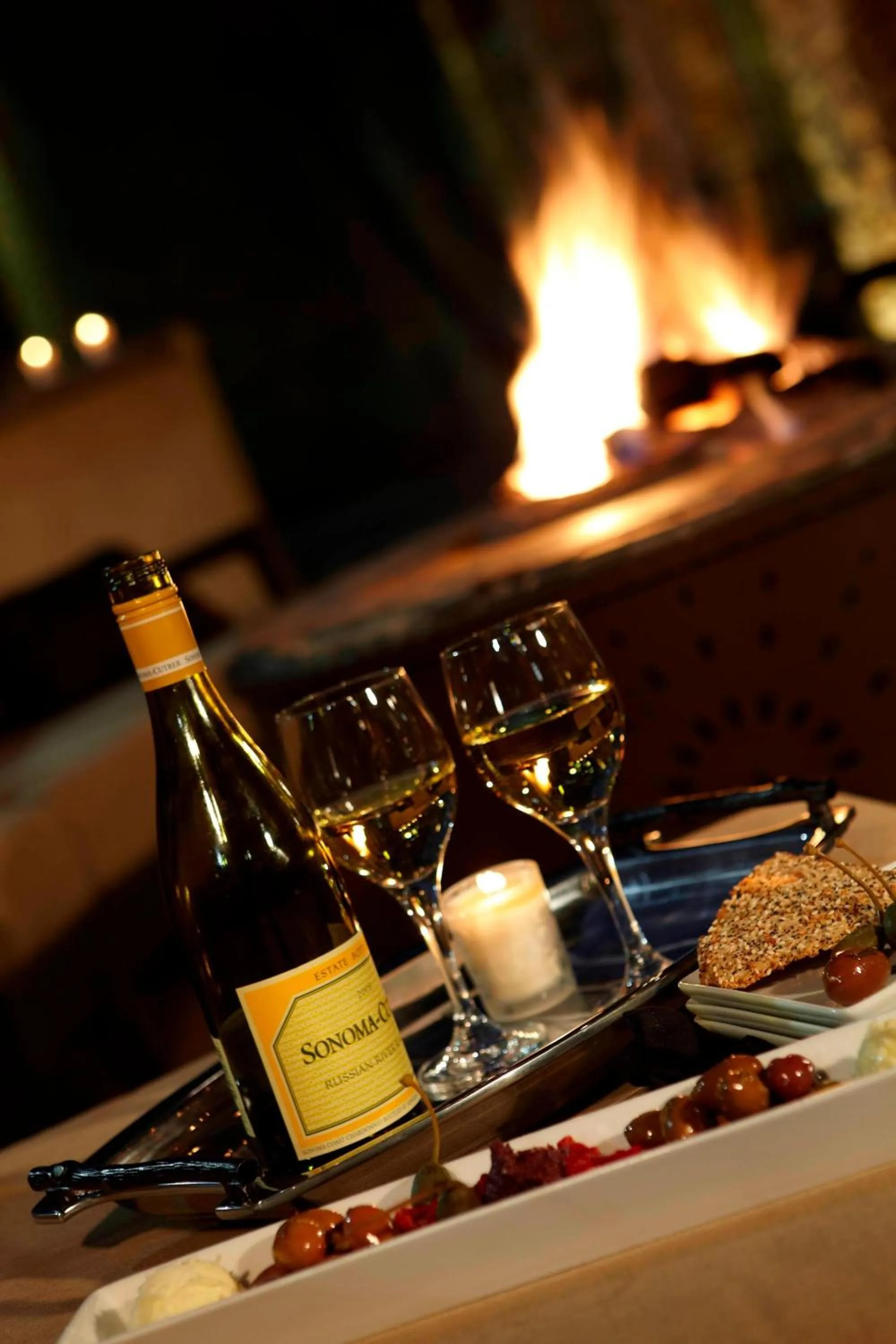 Lounge or bar in Renaissance Boulder Flatiron Hotel