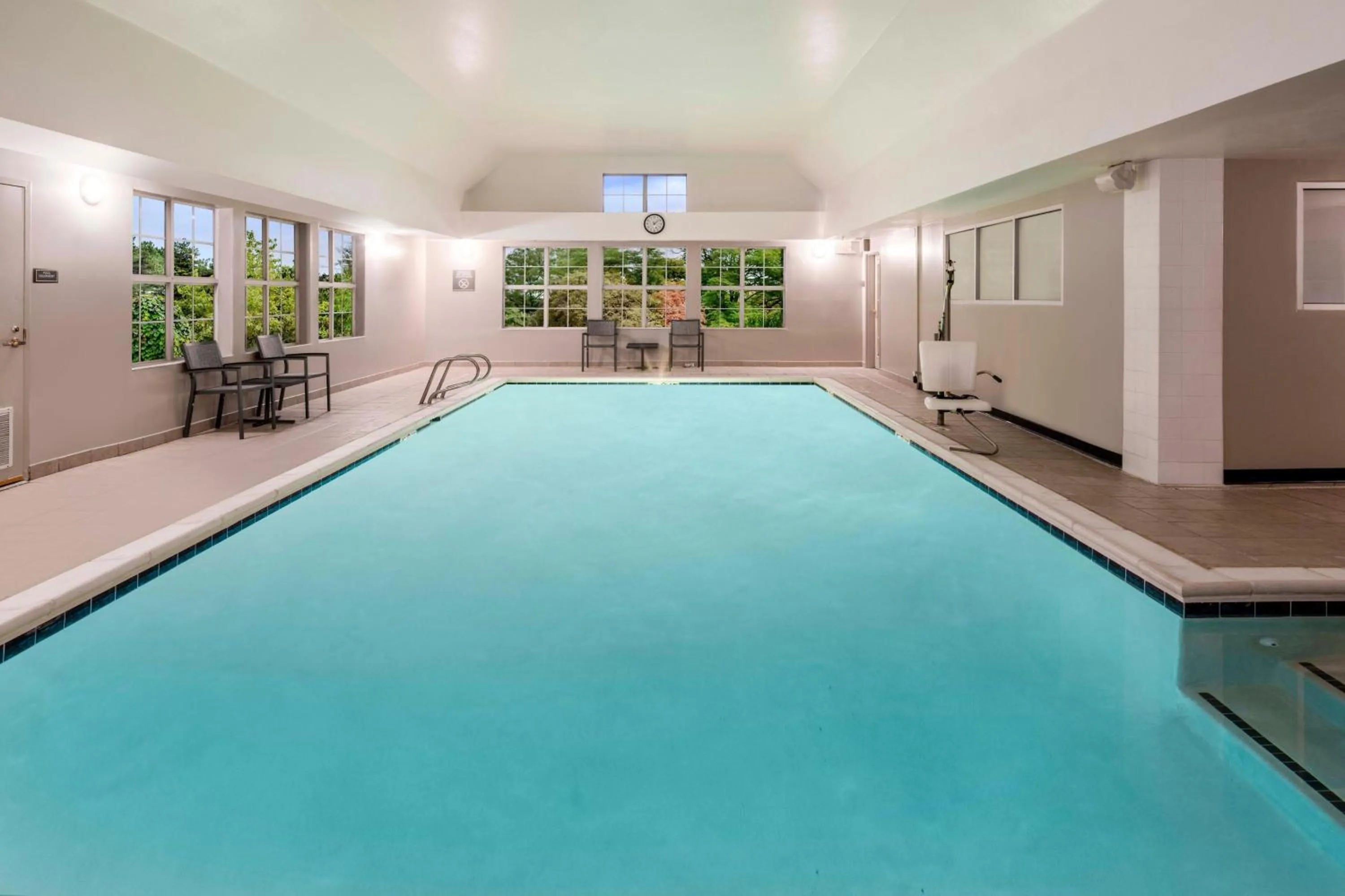 Swimming pool in Residence Inn Denver Southwest/Lakewood