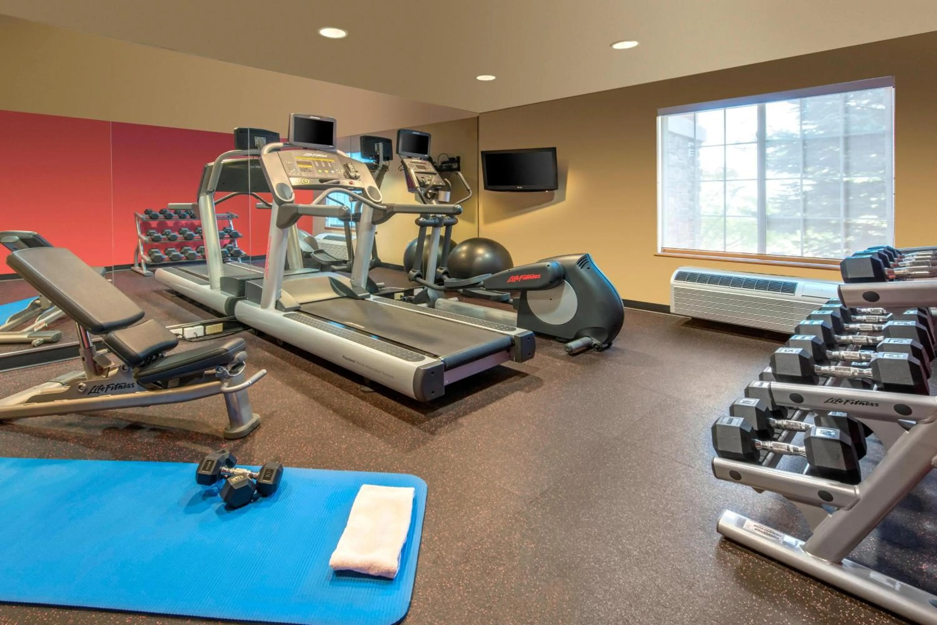 Fitness centre/facilities in TownePlace Suites by Marriott Boulder Broomfield/Interlocken