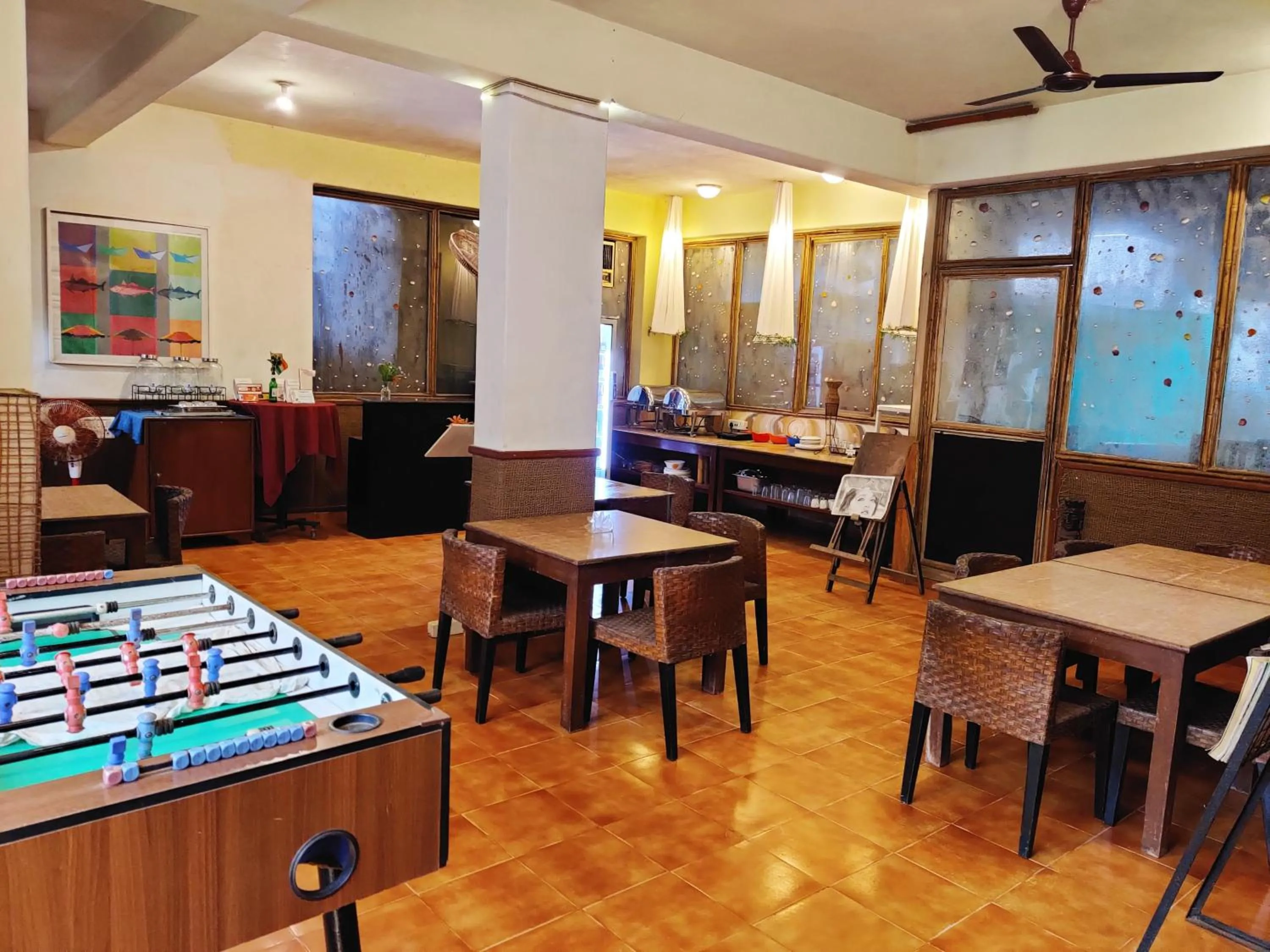 Restaurant/places to eat in The Camelot Beach Resort - Baga