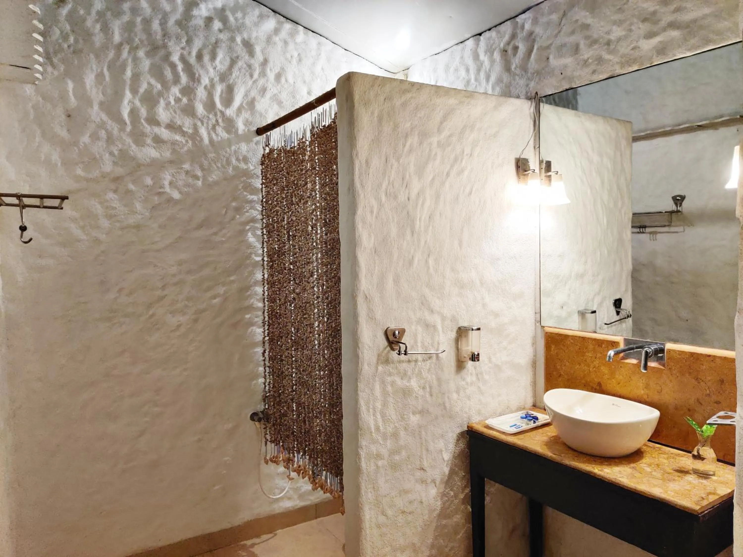 Bathroom in The Camelot Beach Resort - Baga