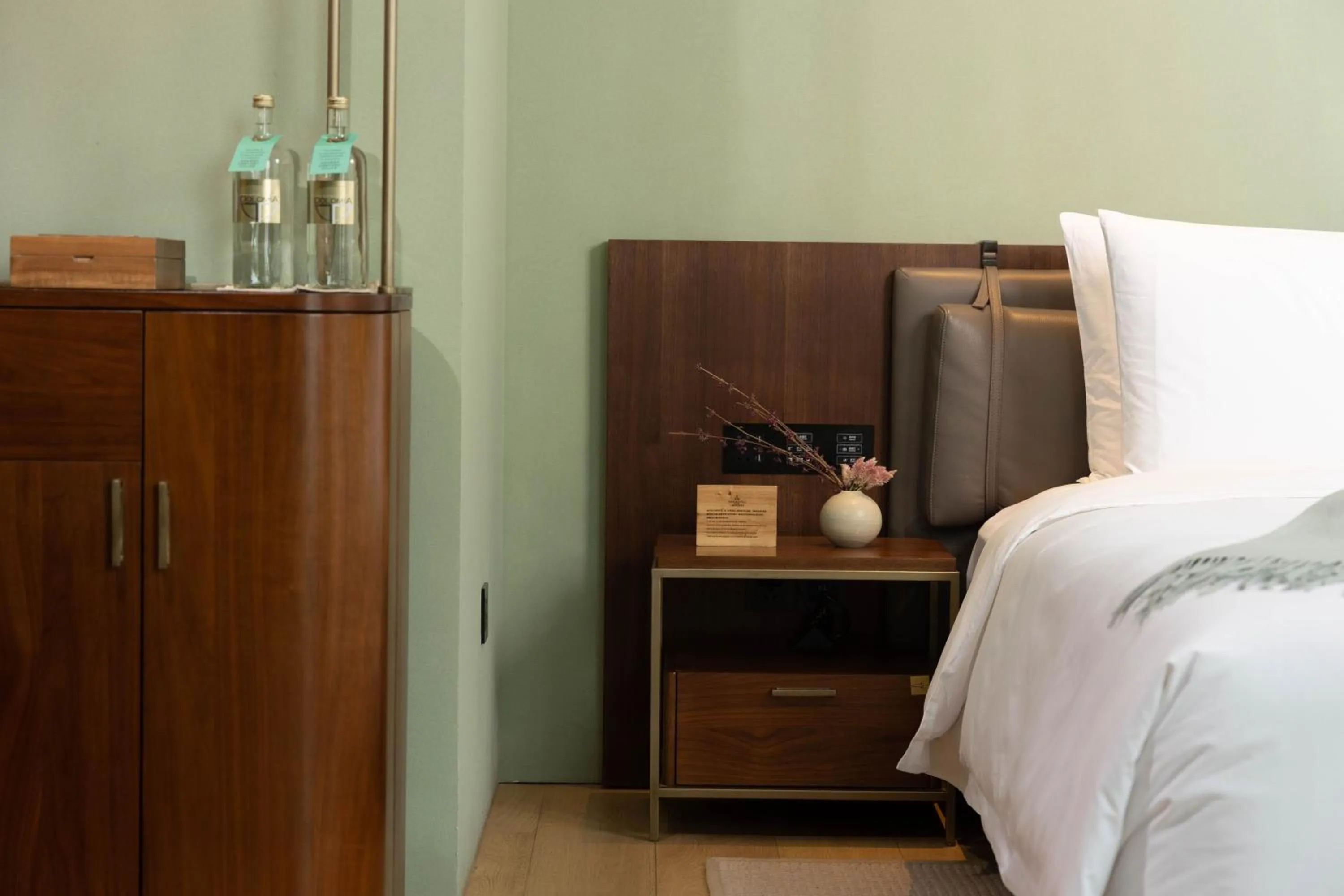 Bed in The Sukhothai Shanghai