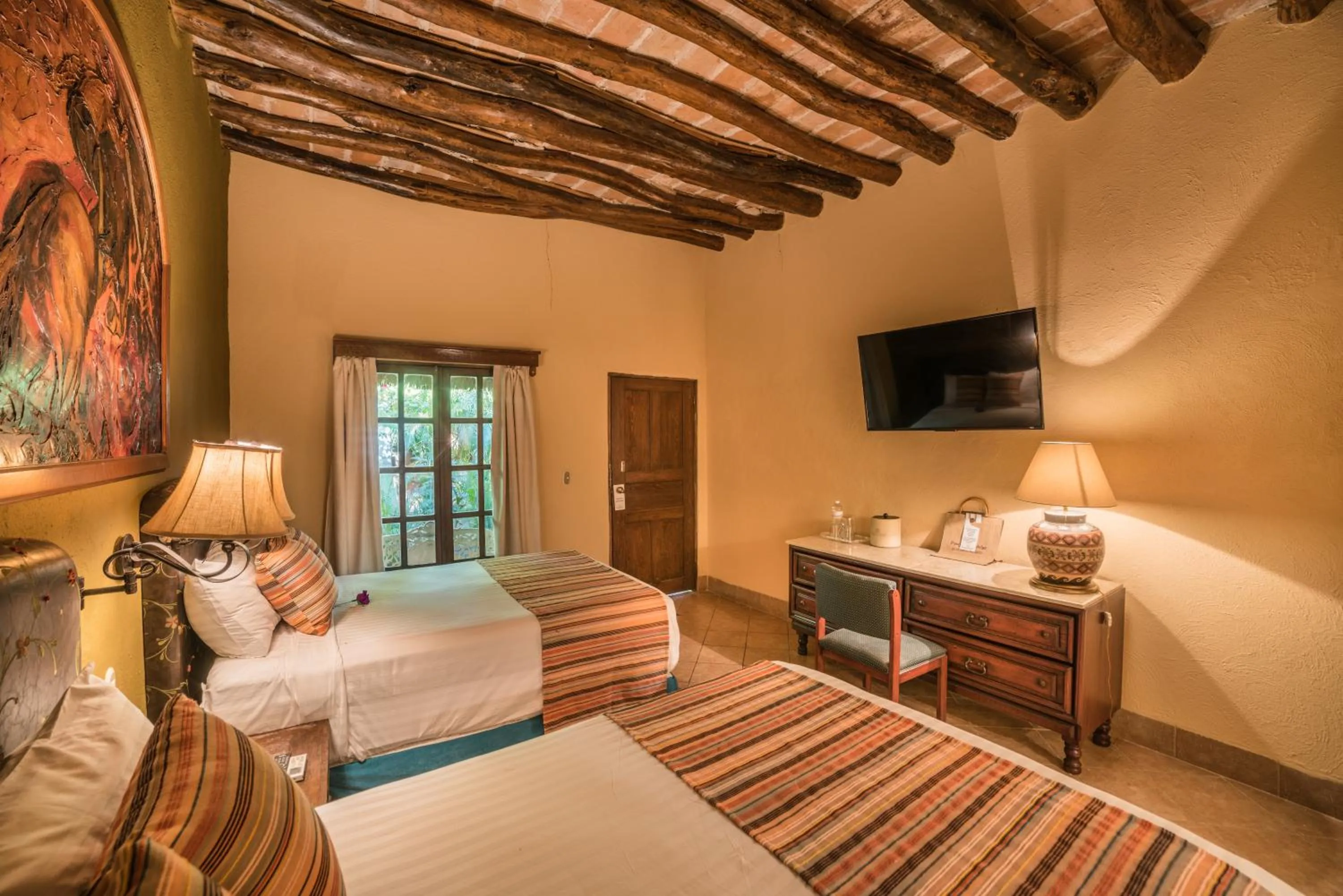 Bed in Hotel Posada del Hidalgo - Balderrama Hotel Collection