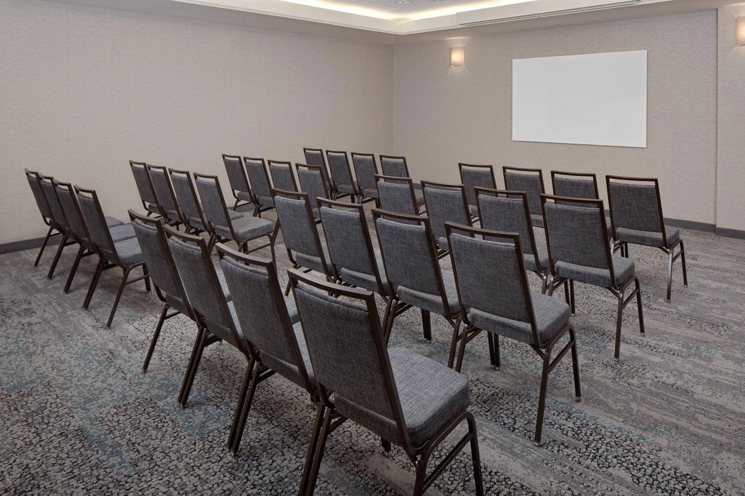 Meeting/conference room in Courtyard Fort Worth I-30 West Near NAS JRB