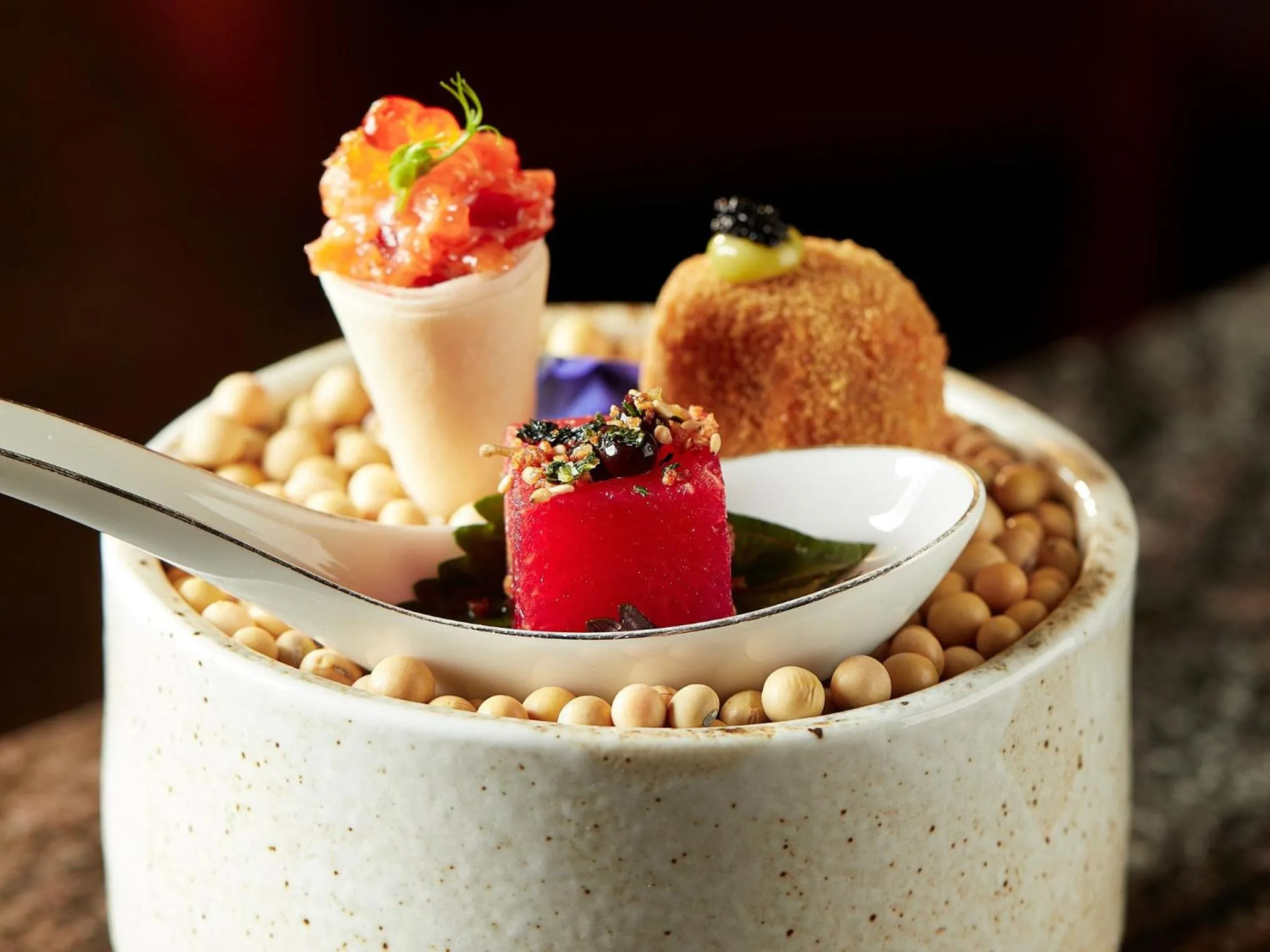 Restaurant/places to eat in InterContinental Hanoi Landmark72 by IHG