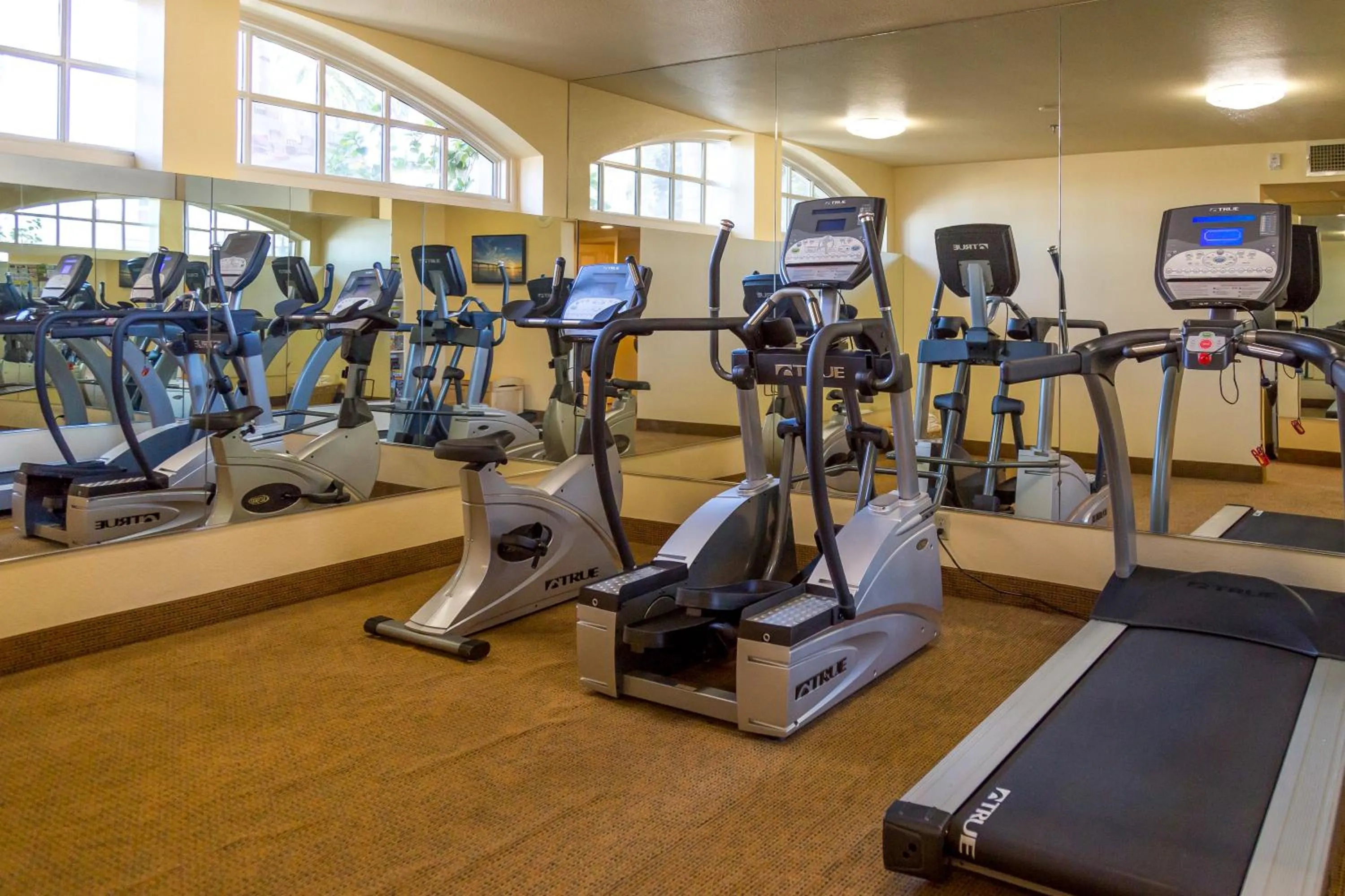 Fitness centre/facilities in Coronado Beach Resort