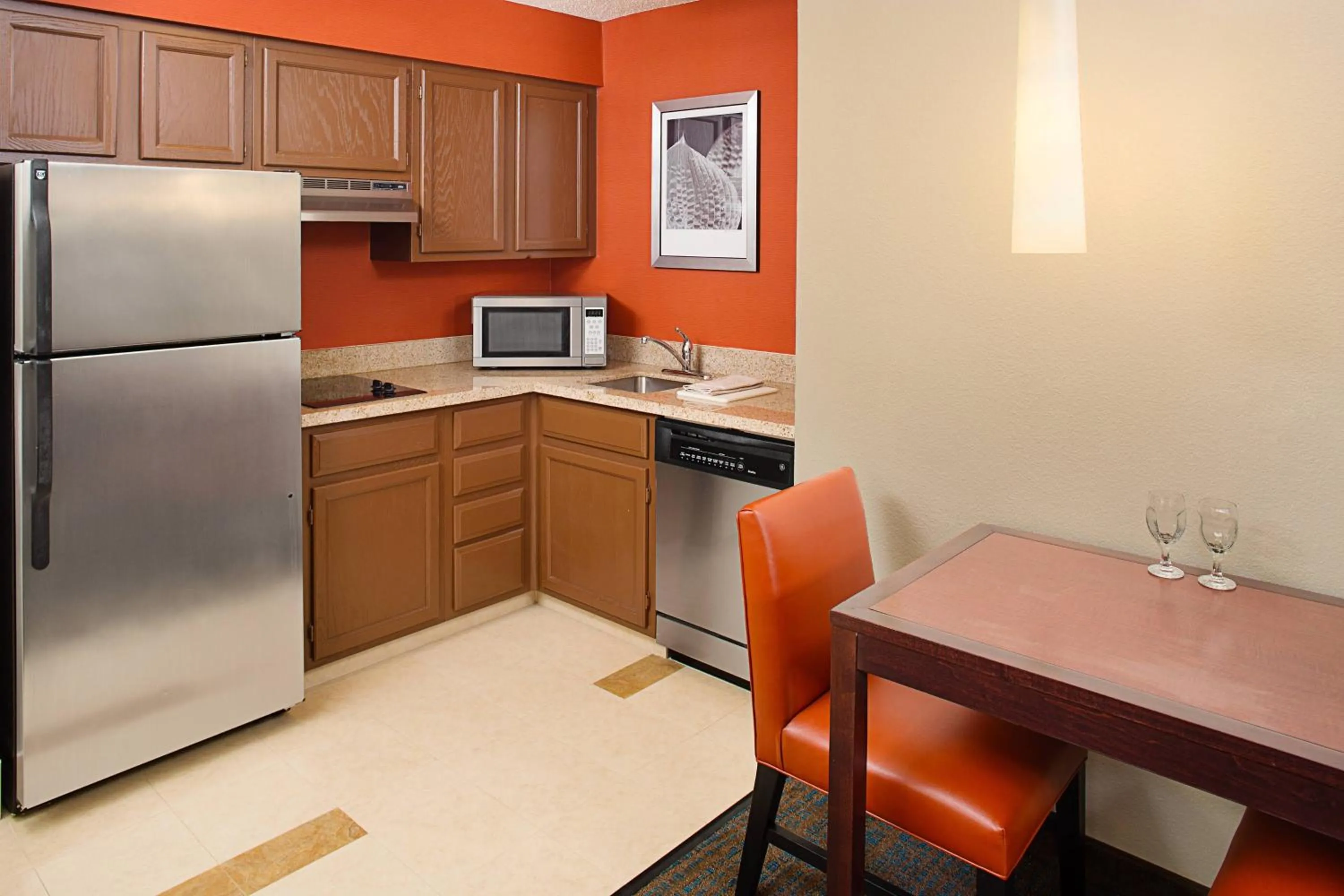Kitchen or kitchenette in Residence Inn by Marriott Detroit Livonia
