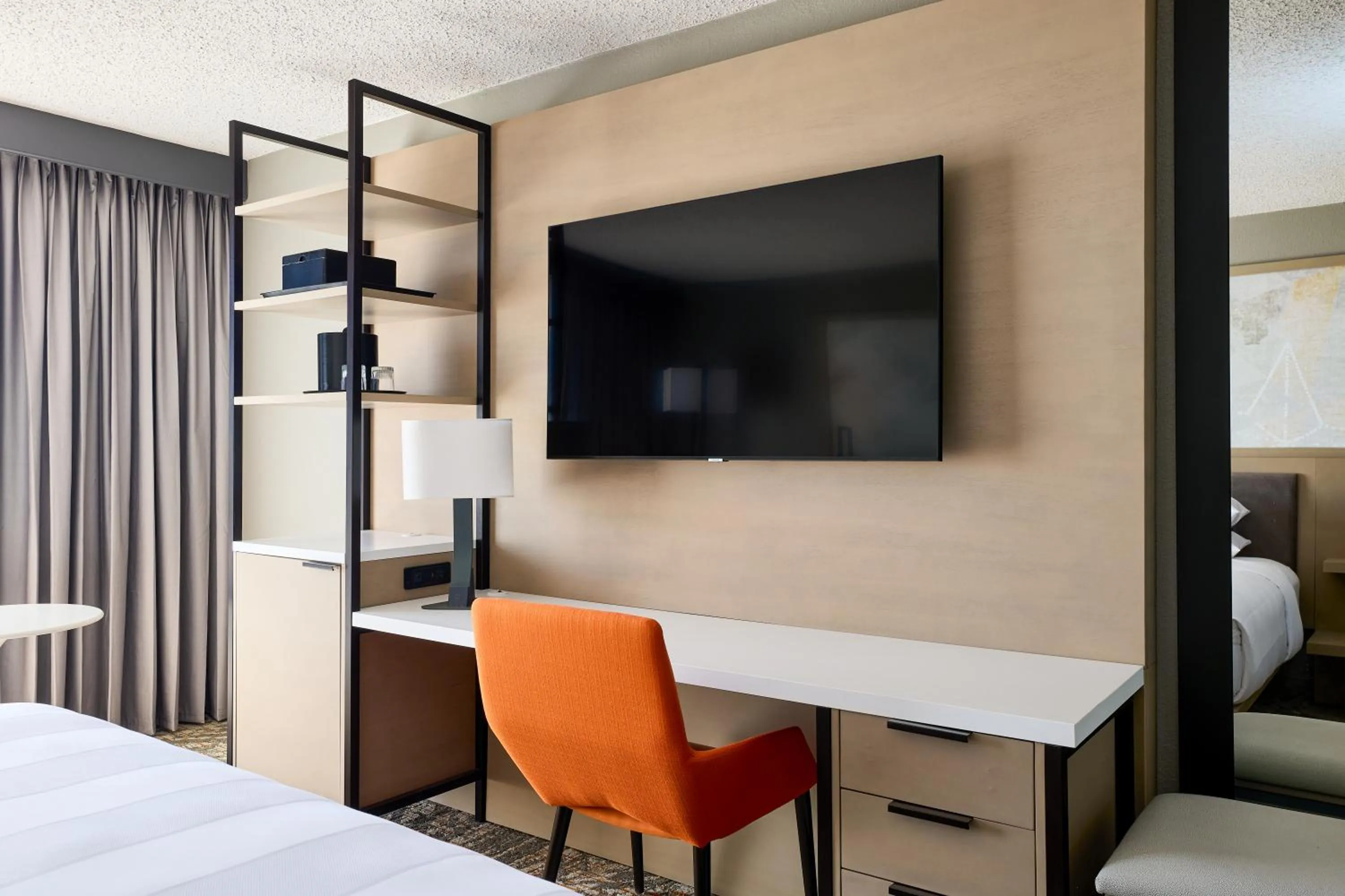 Bed in Marriott El Paso