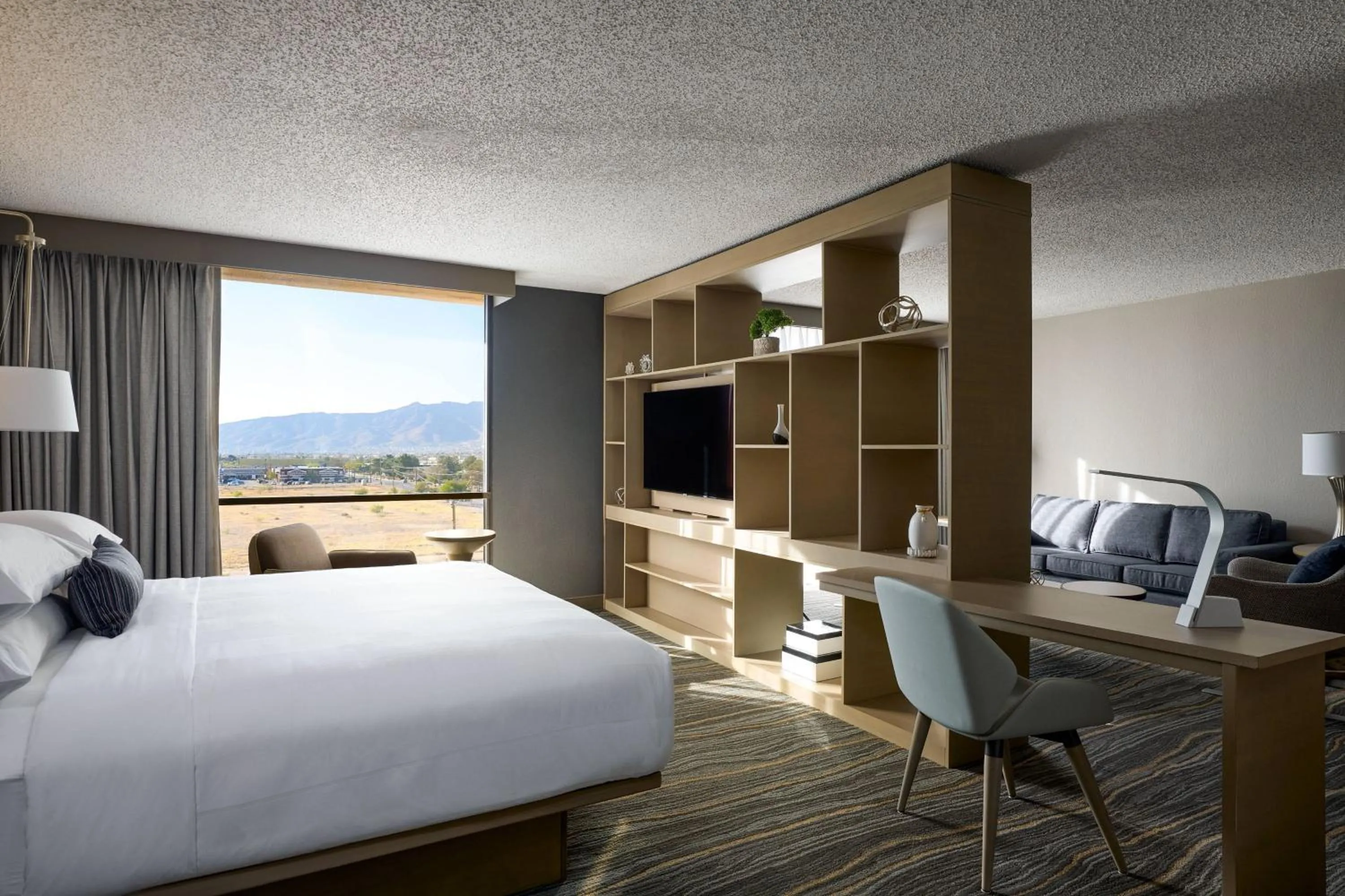 Bedroom, Bed in Marriott El Paso