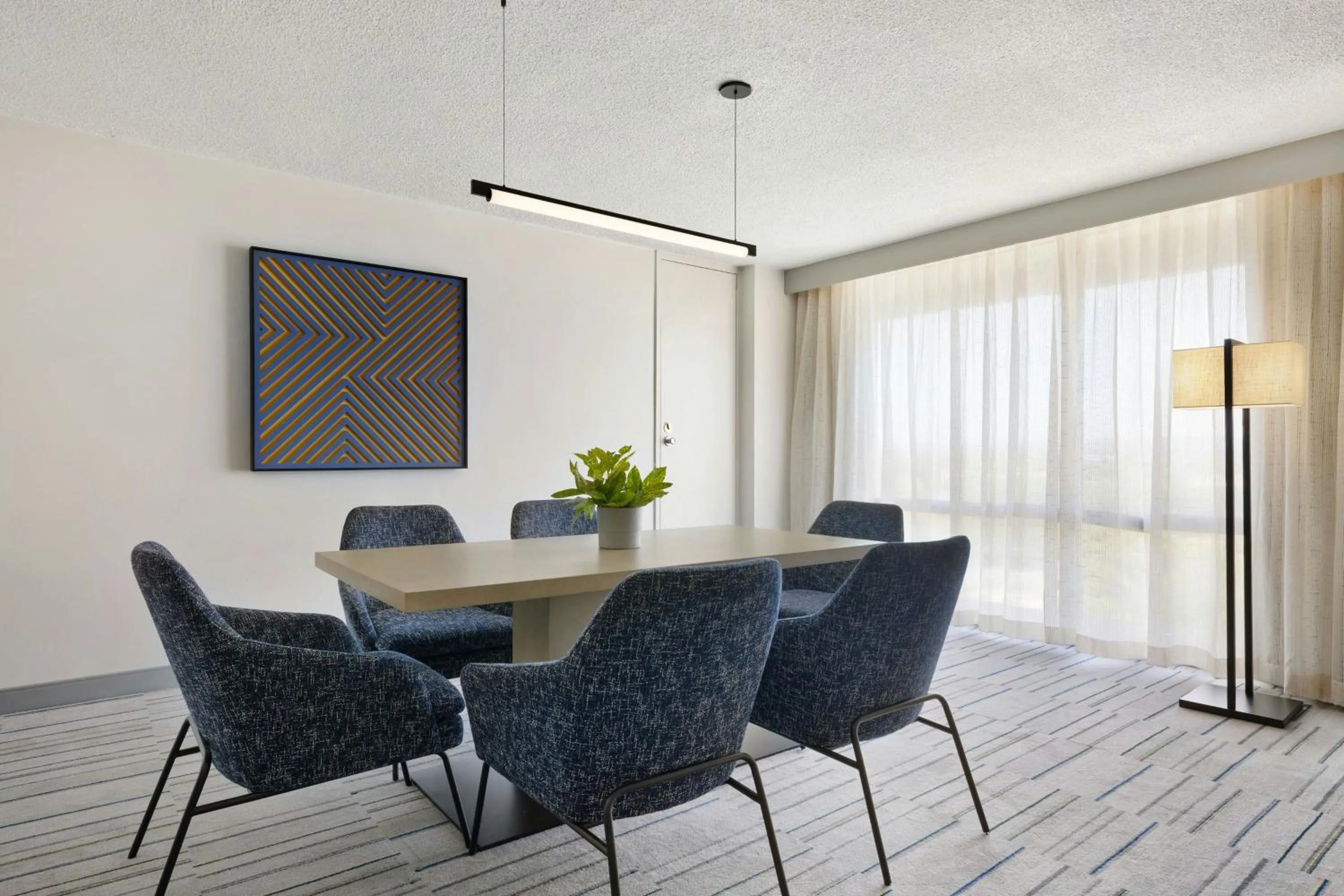 Photo of the whole room in Marriott Saddle Brook