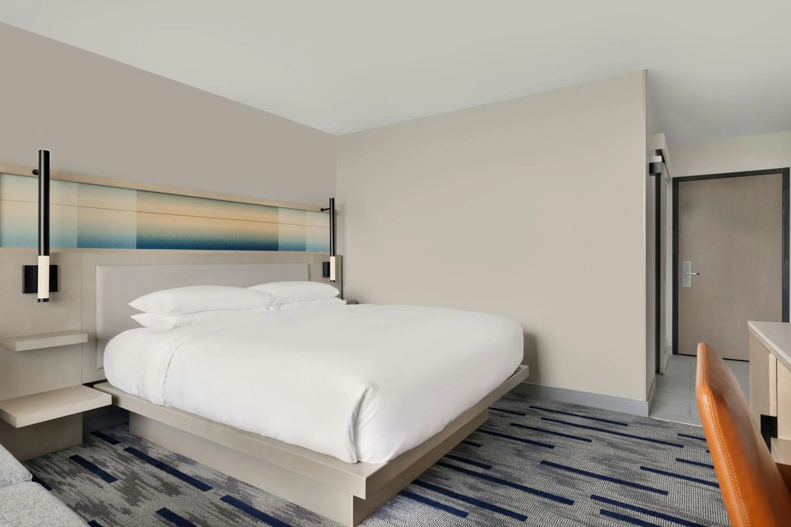 Photo of the whole room, Bed in Marriott Saddle Brook