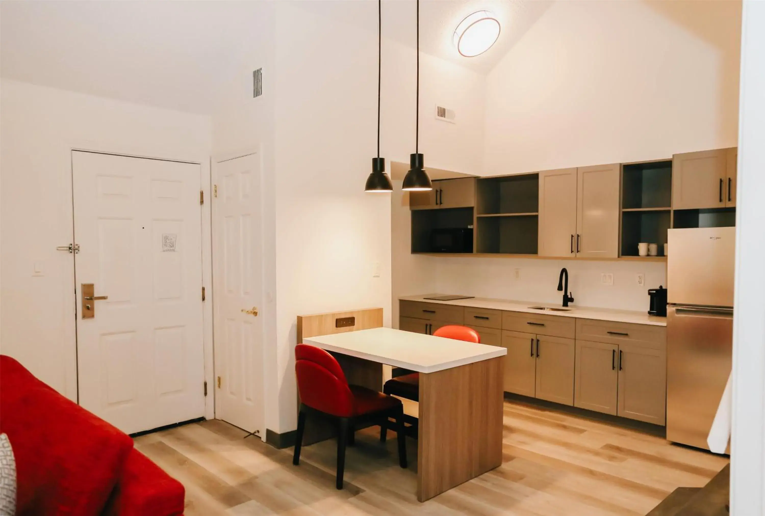 Deluxe Suite with Two Queen Beds - Non-Smoking in Hawthorn Suites by Wyndham Tinton Falls Deluxe Suite with Two Queen Beds - Non-Smoking in Hawthorn Suites by Wyndham Tinton Falls