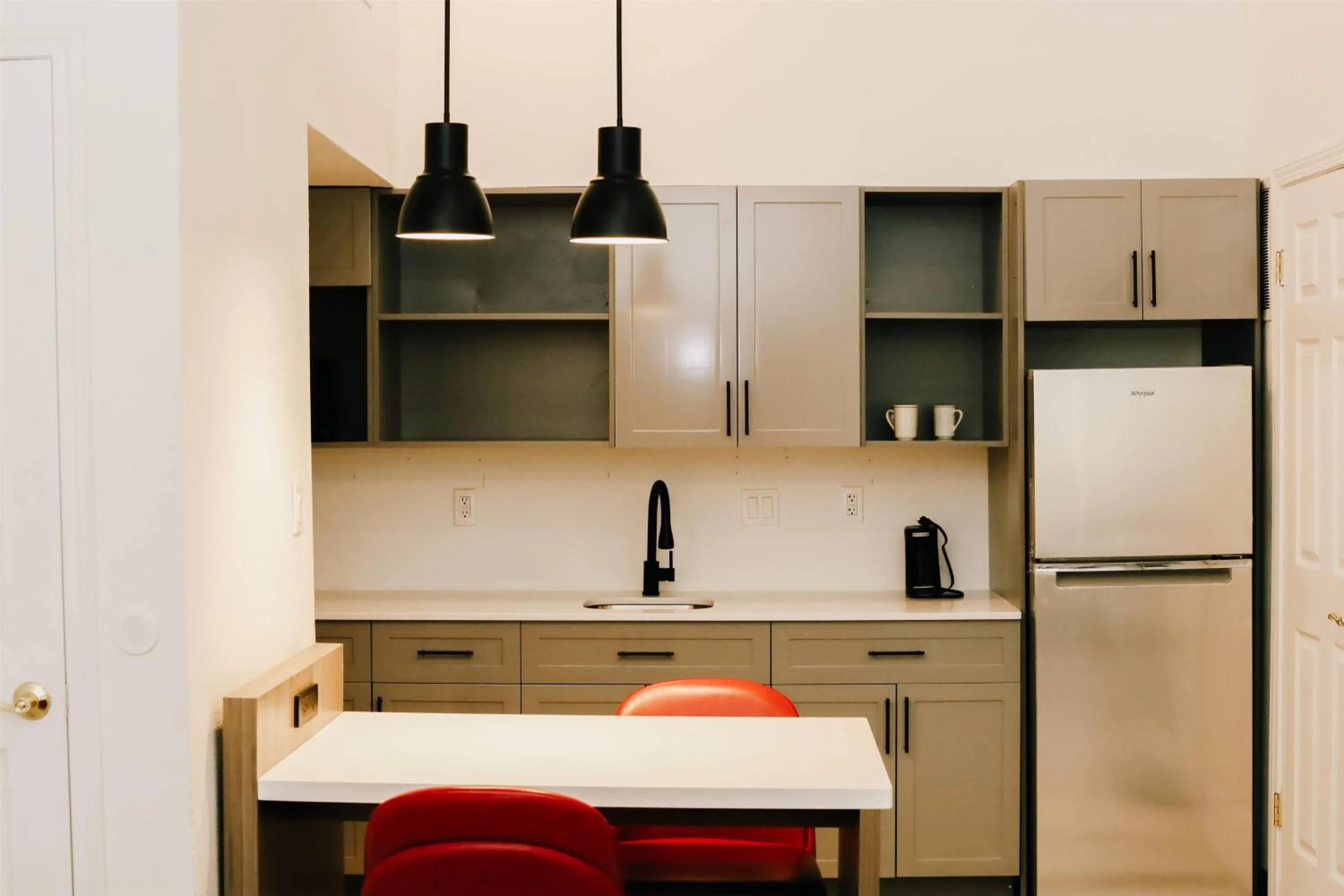 Photo of the whole room in Hawthorn Suites by Wyndham Tinton Falls