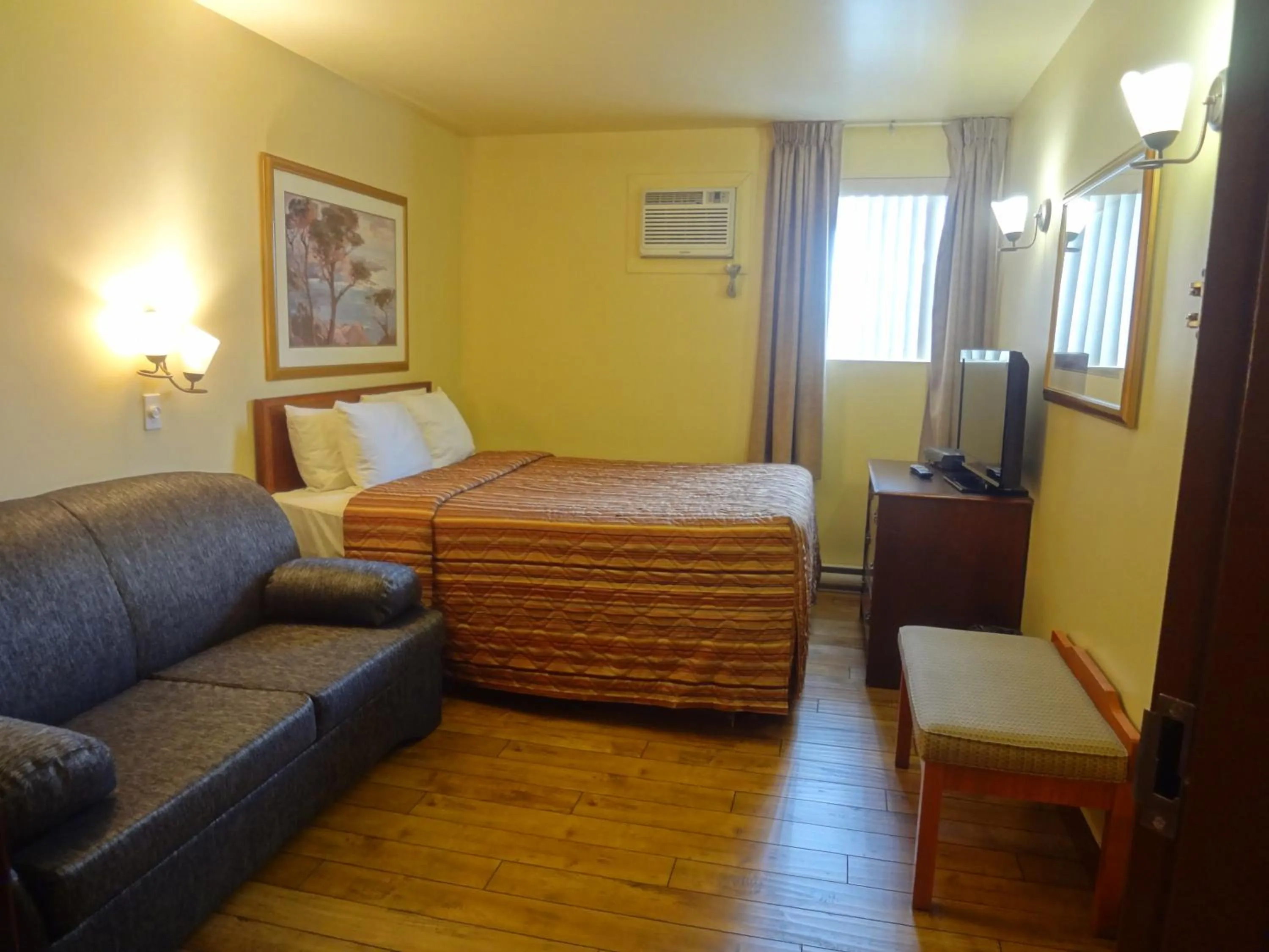 Day, Bed in Hotel Citadelle