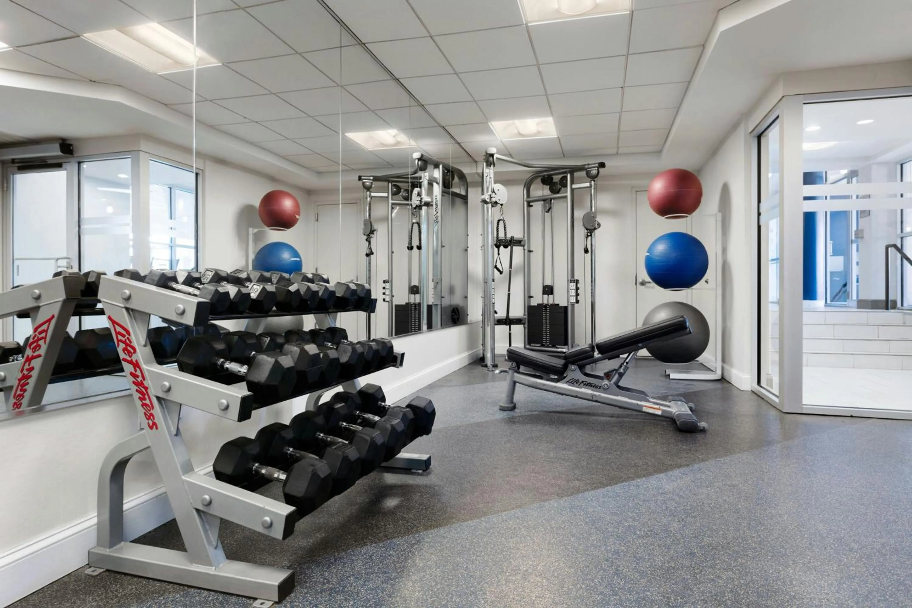 Fitness centre/facilities in Delta Hotels by Marriott Woodbridge
