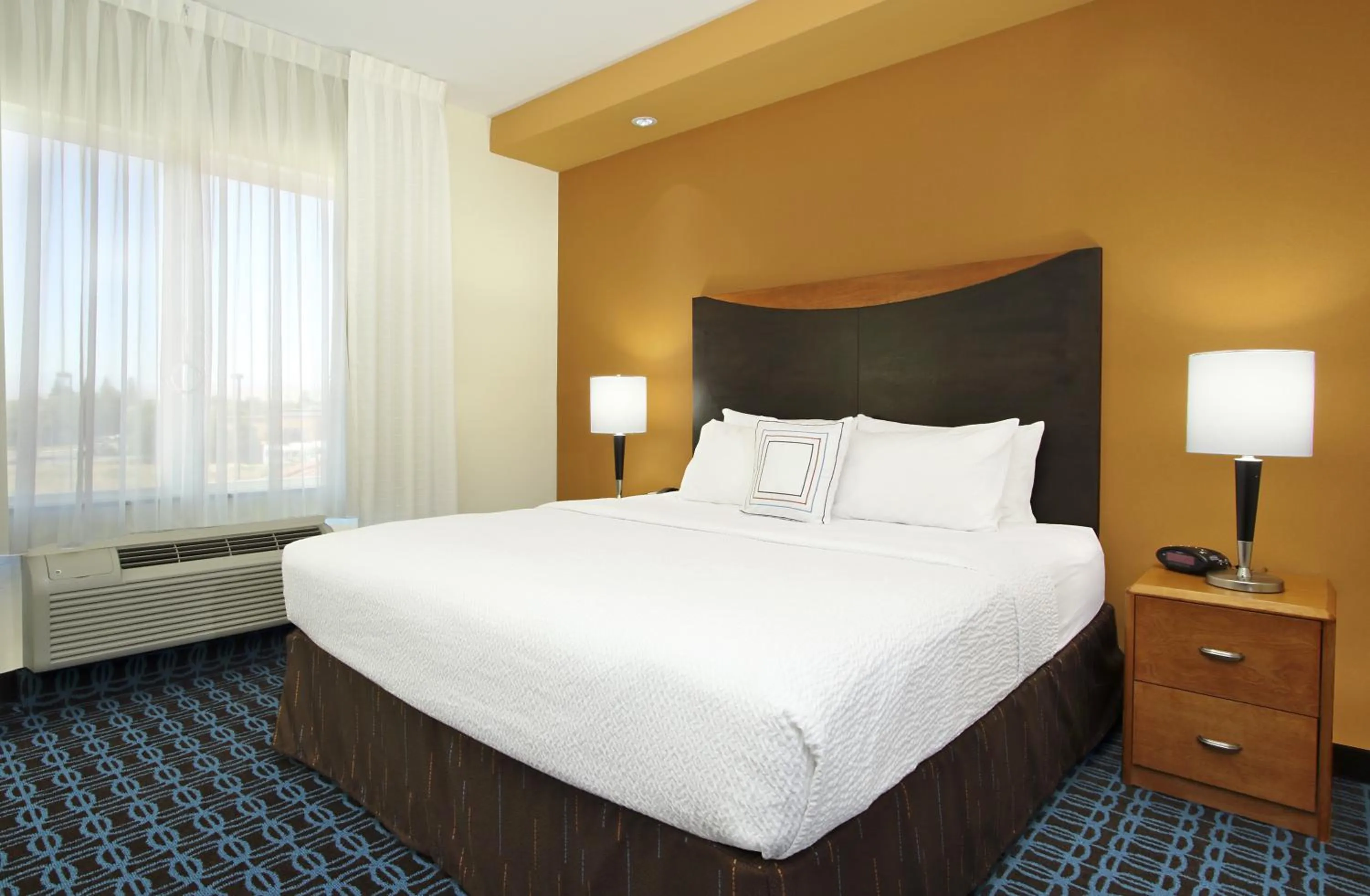 Bedroom, Bed in Fairfield Inn & Suites Fresno Clovis