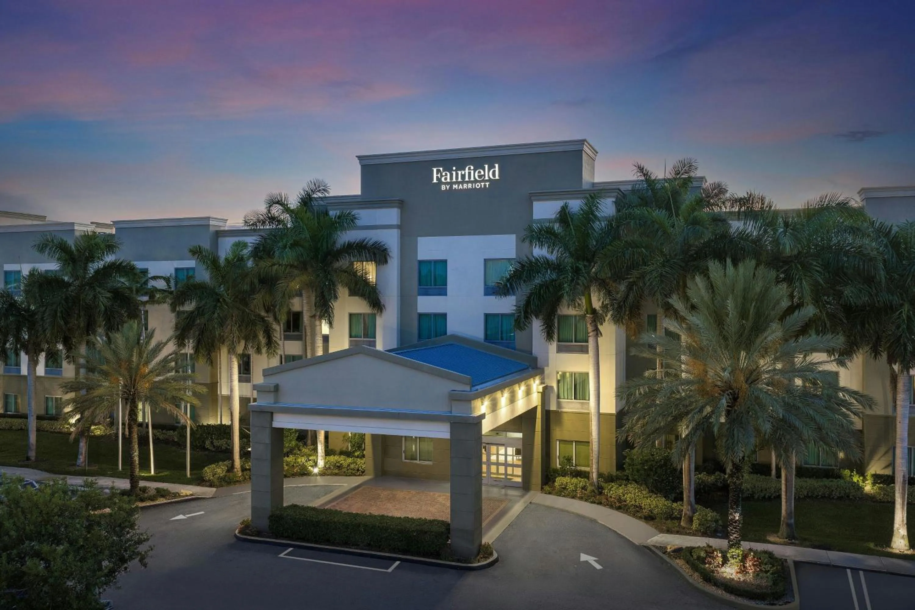 Property building in Fairfield Inn & Suites Fort Lauderdale Airport & Cruise Port