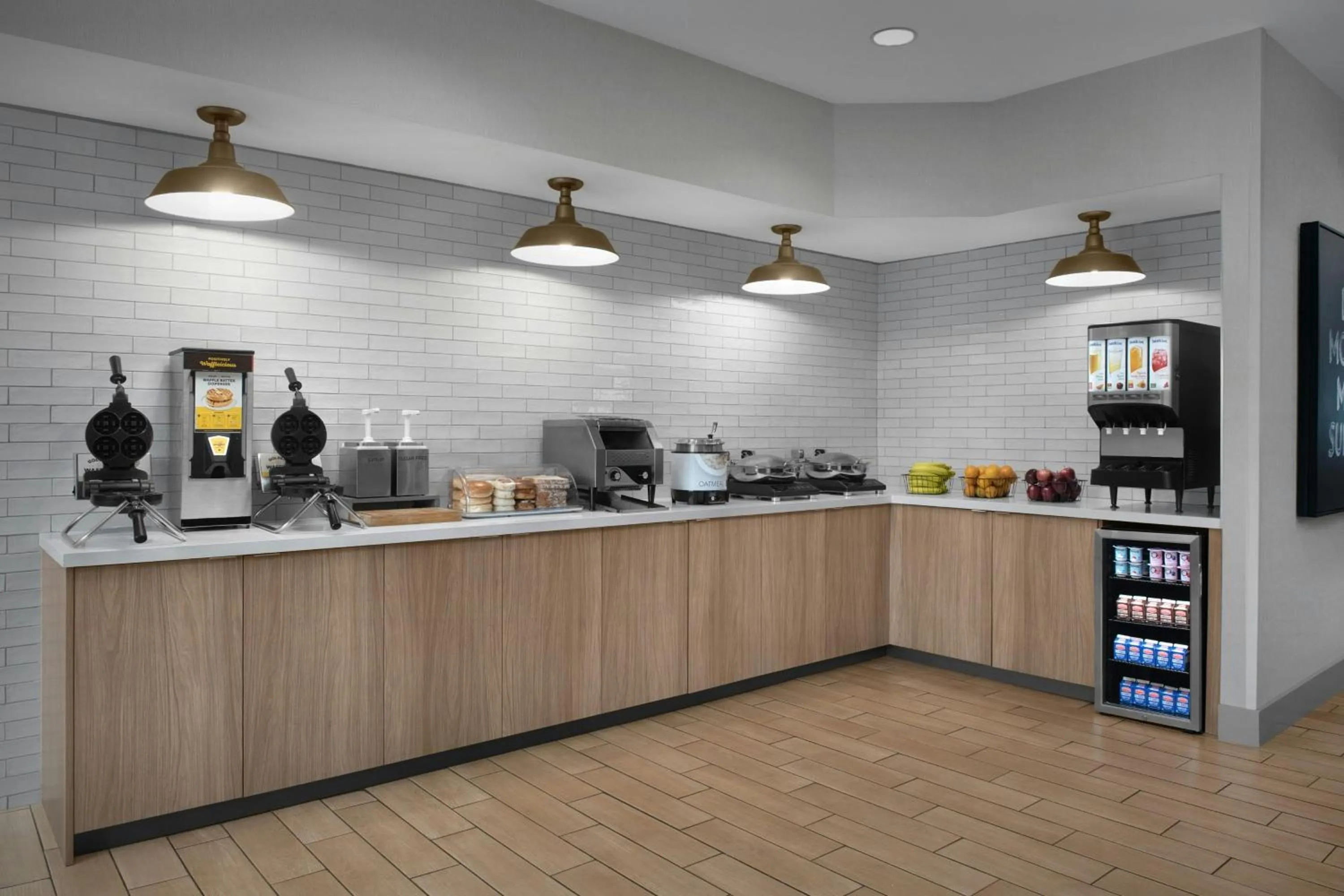 Breakfast in Fairfield Inn & Suites Fort Lauderdale Airport & Cruise Port