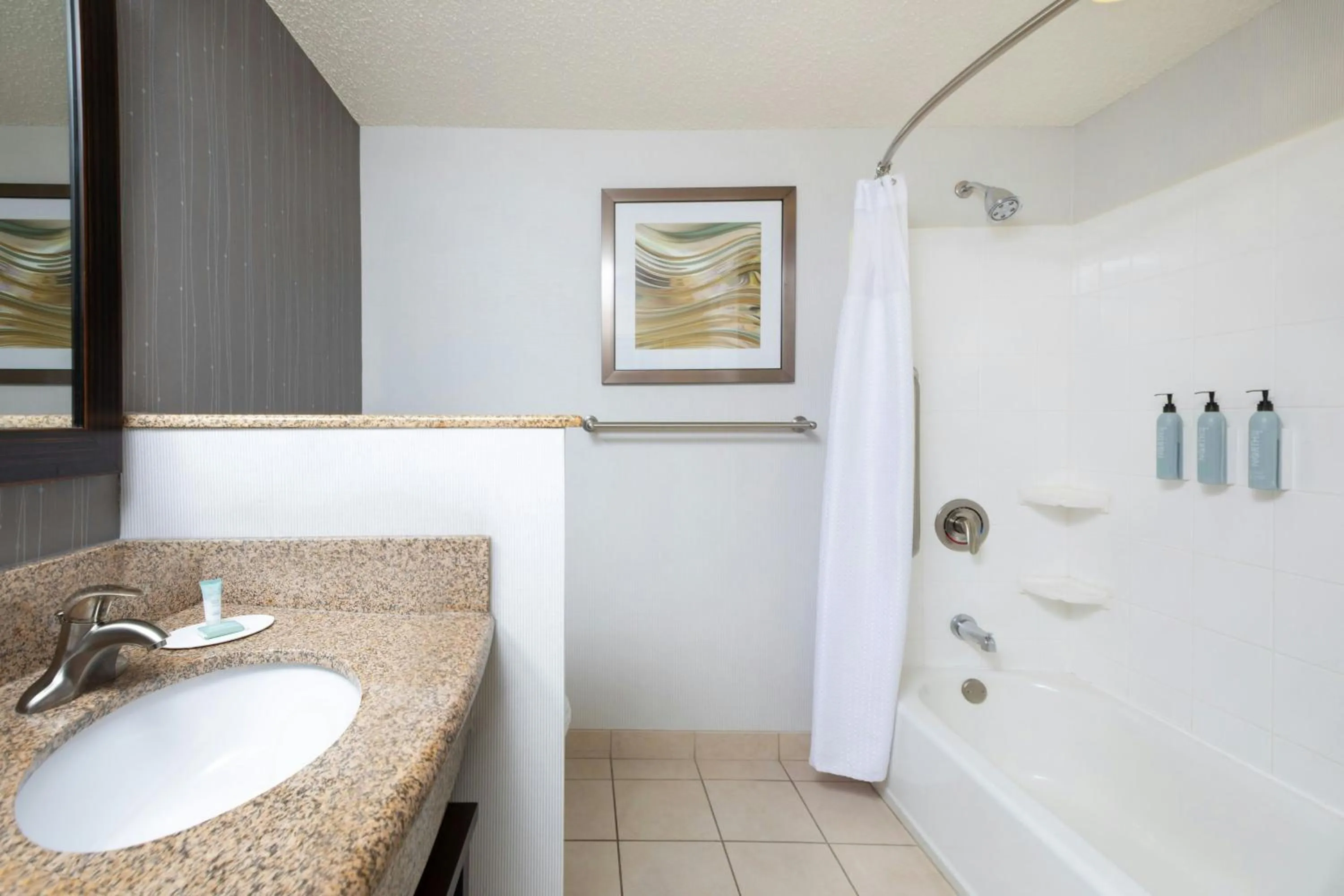 Photo of the whole room in Courtyard By Marriott Sioux Falls