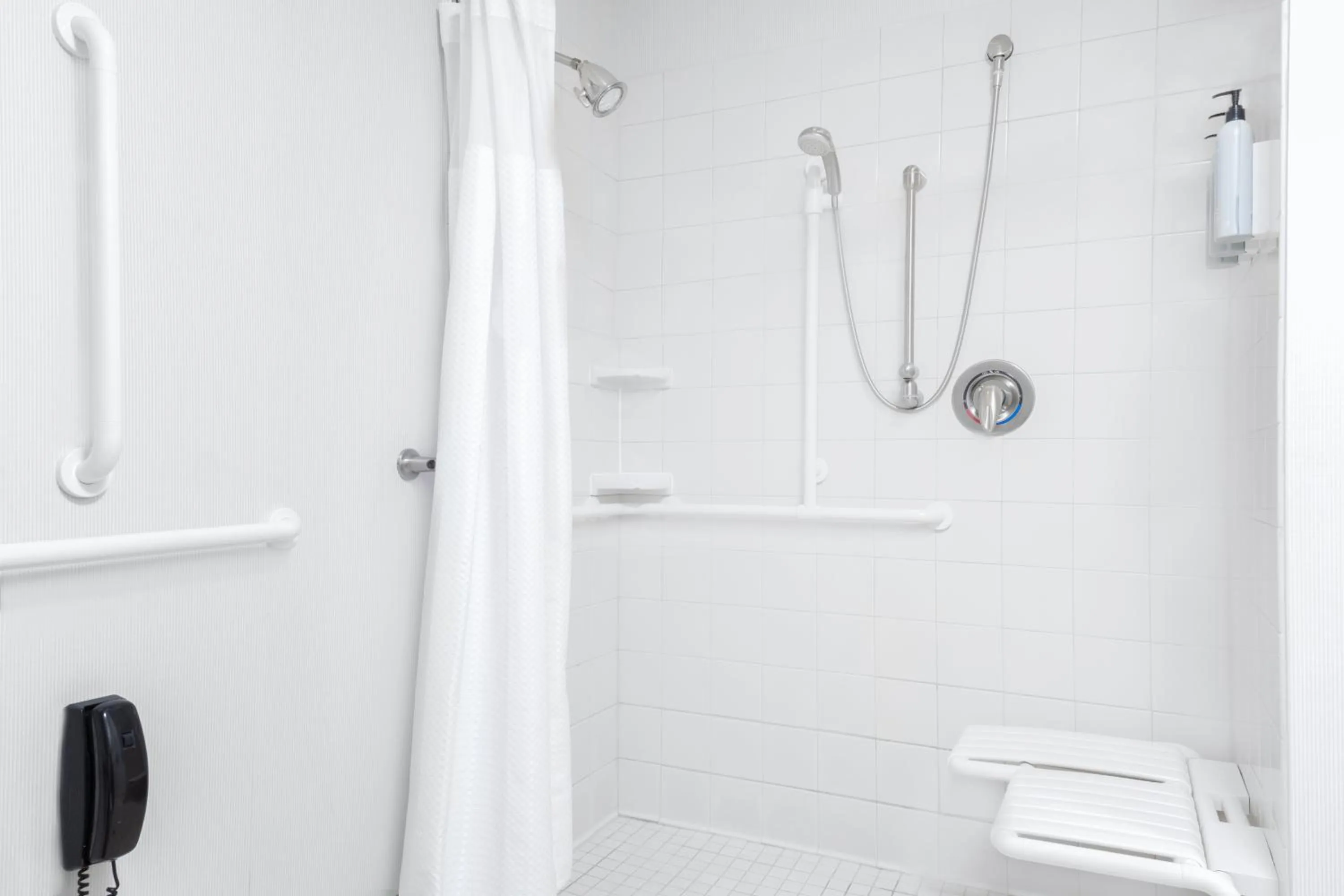 Shower in Courtyard By Marriott Sioux Falls