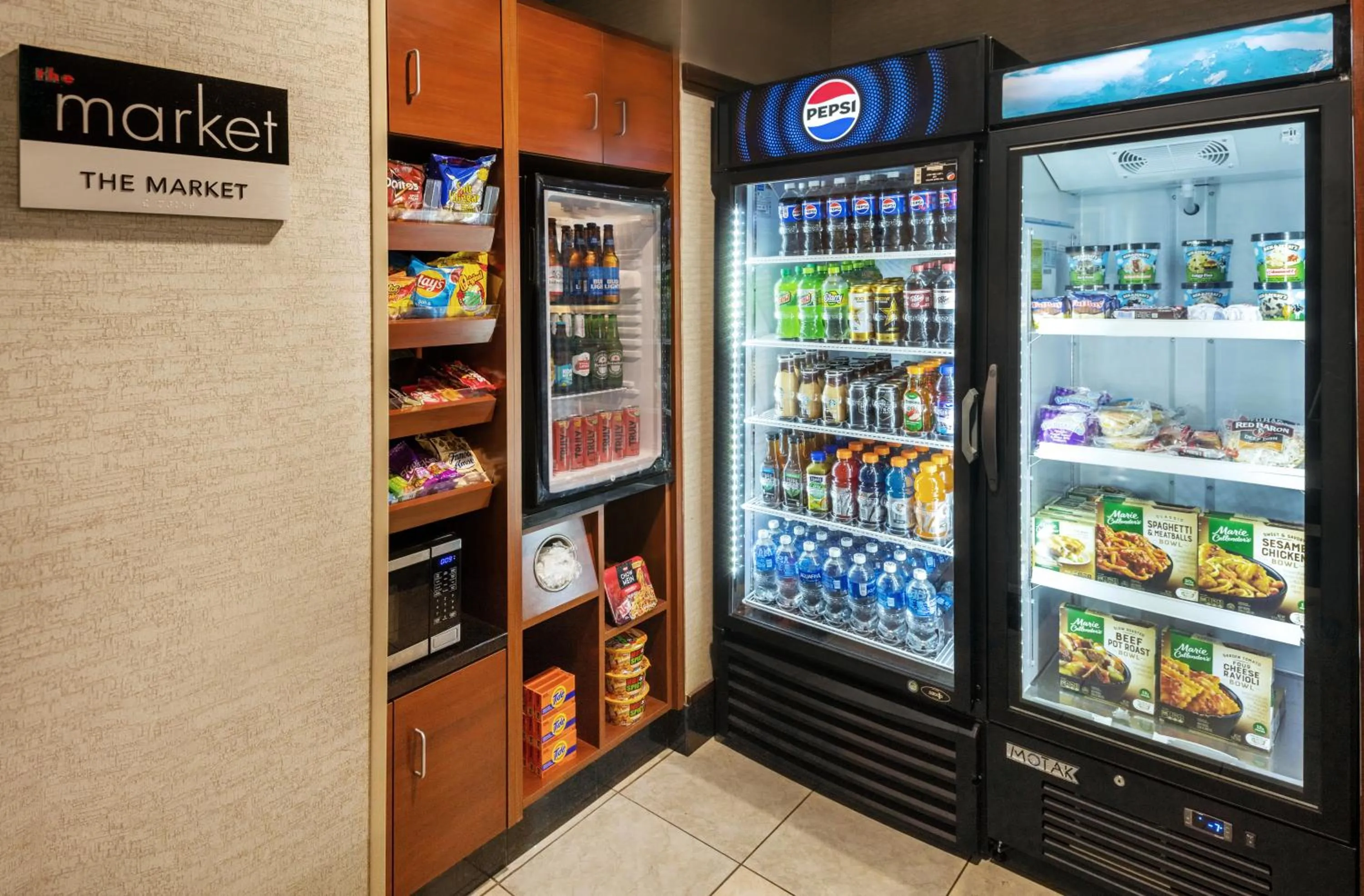 Lobby or reception in Courtyard By Marriott Sioux Falls