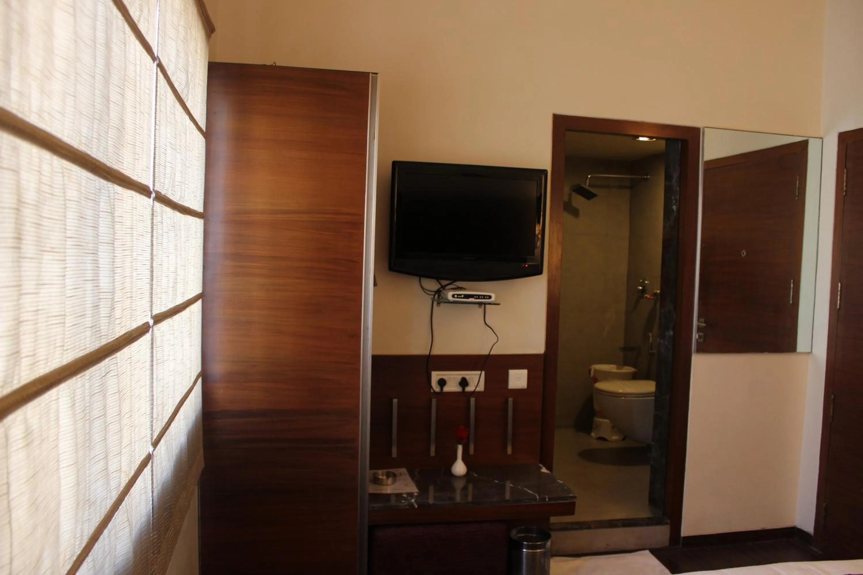 Bathroom in Hotel Stay Inn