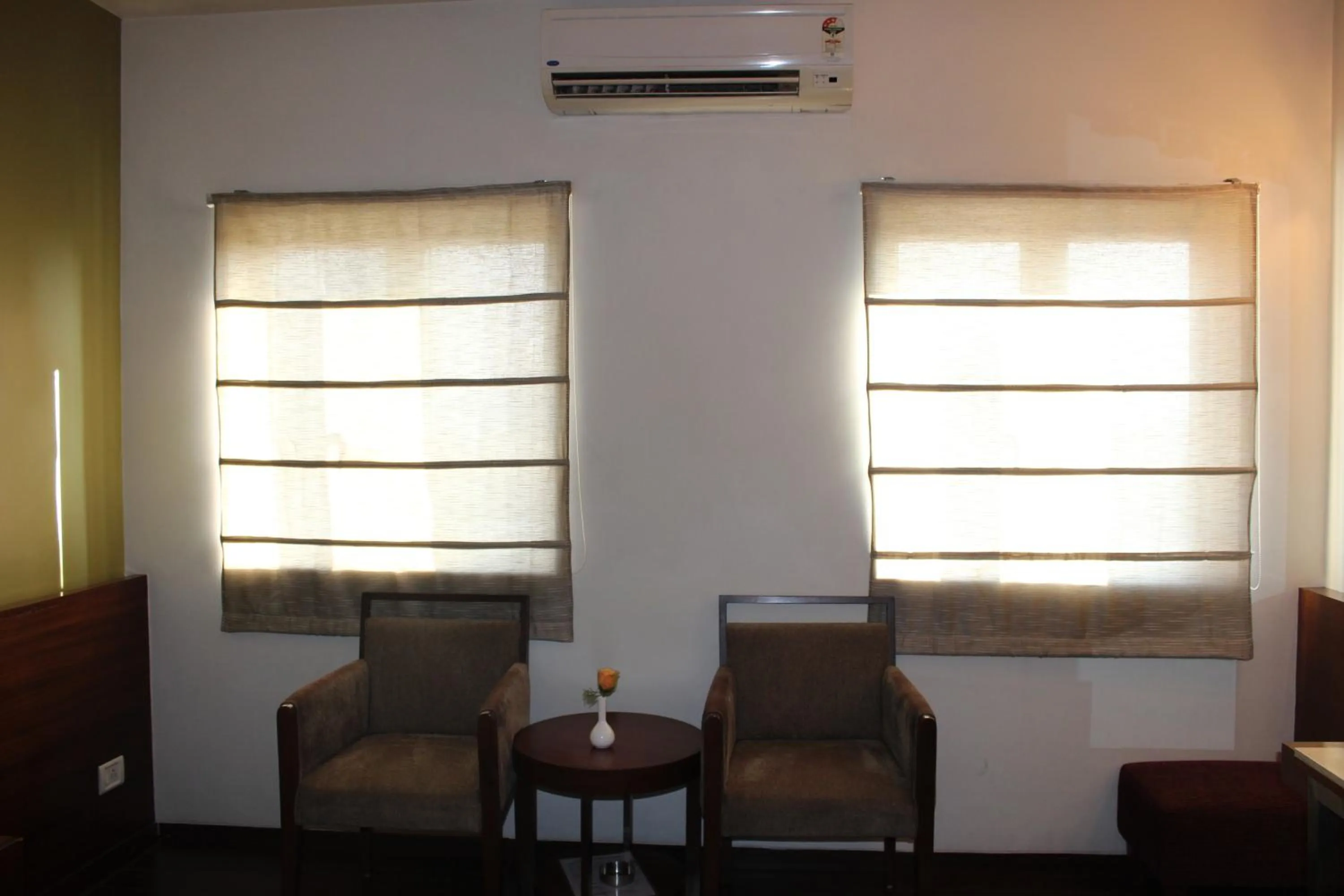 Seating area in Hotel Stay Inn