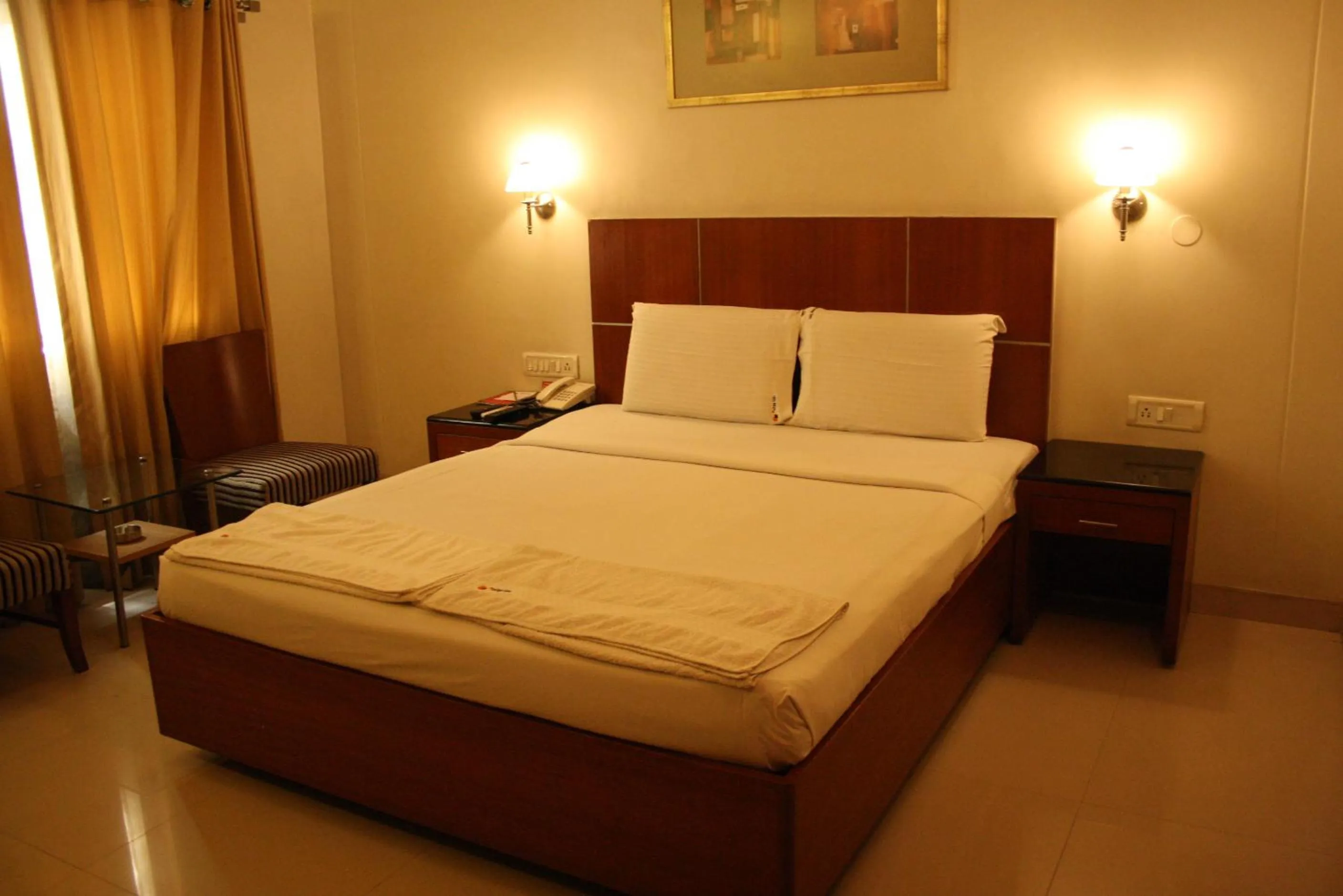 Bed in Hotel Stay Inn