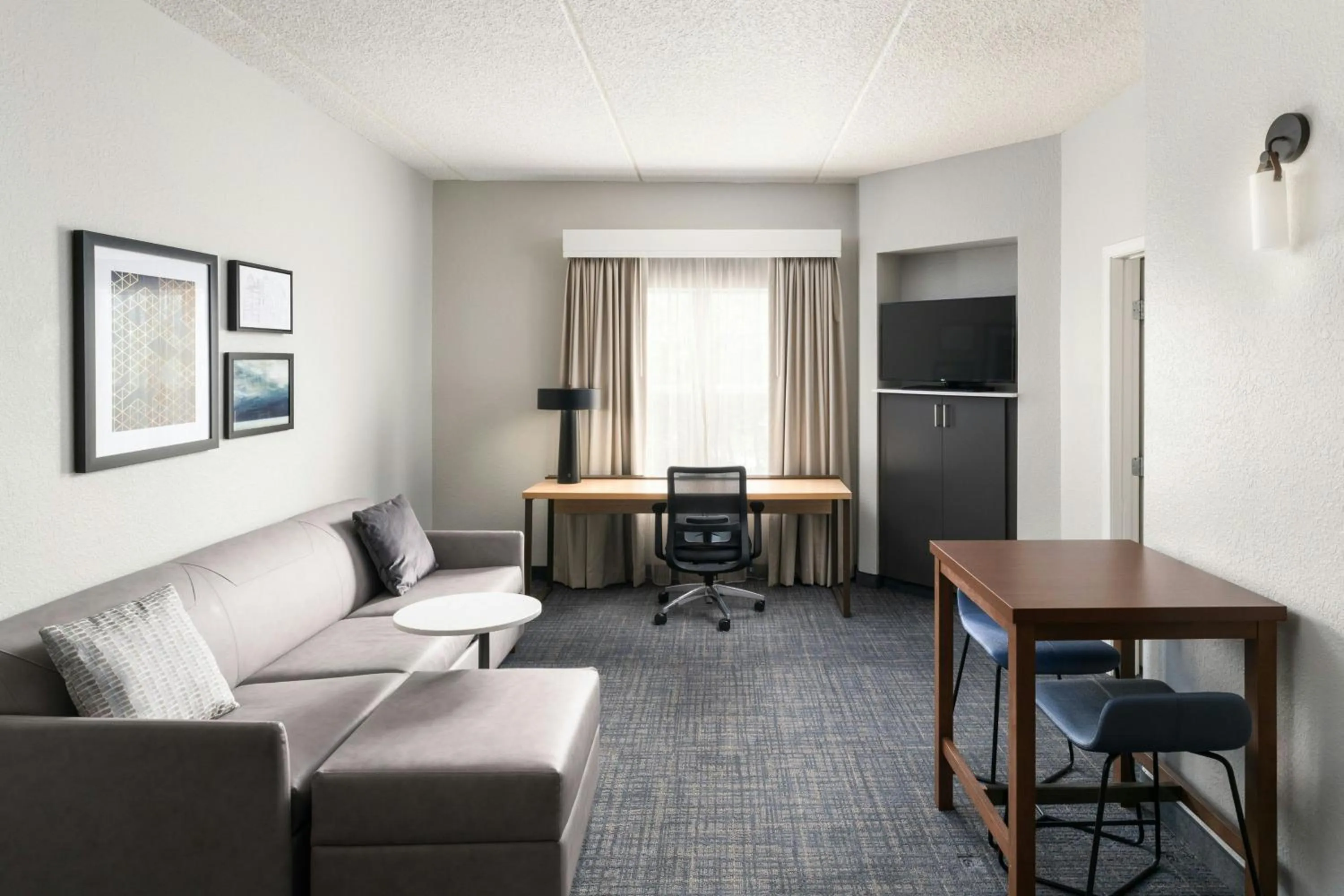 Living room in Residence Inn Gainesville I-75